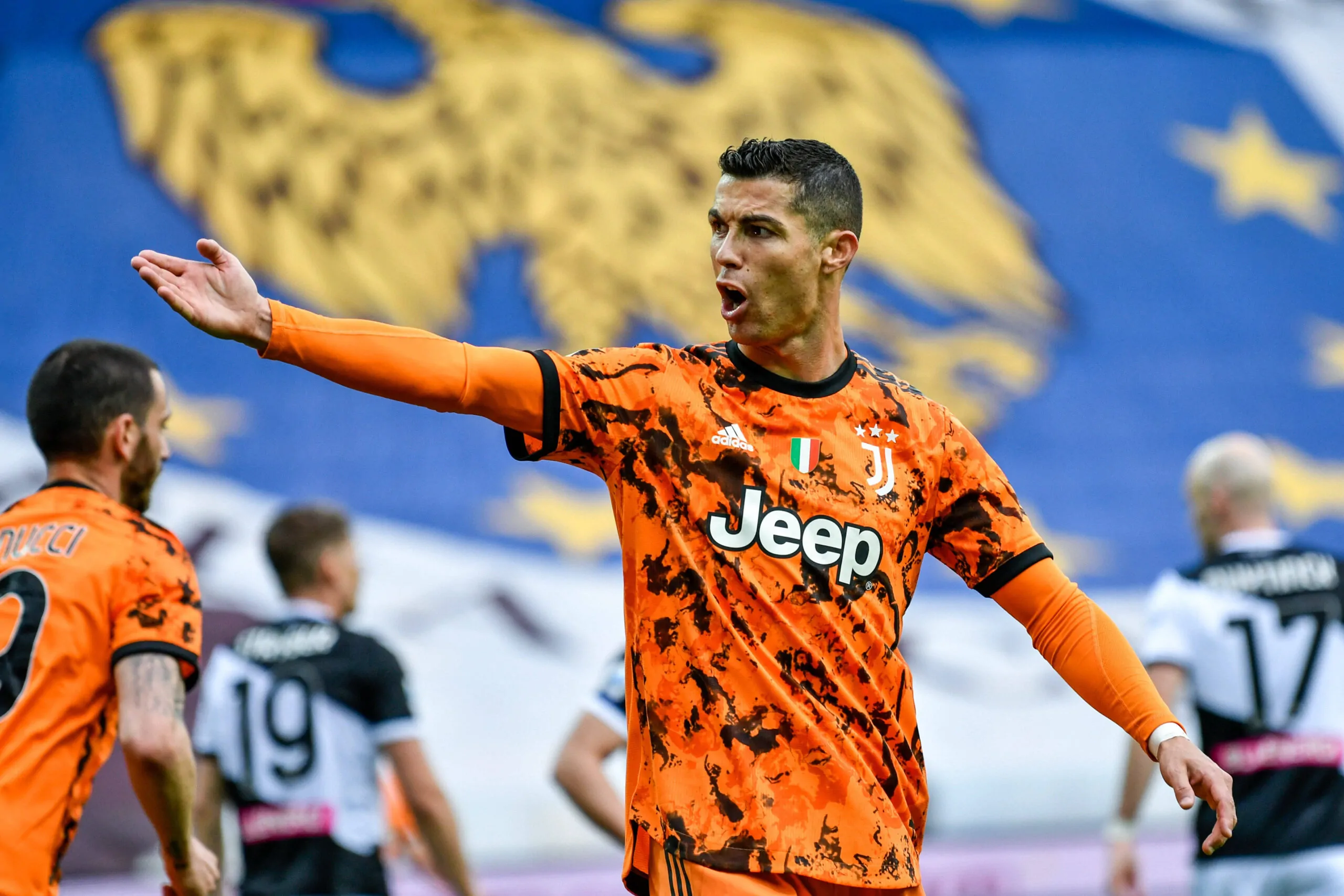 Ziliani su Ronaldo: “Hanno cancellato l’ammonizione per simulazione? Semplice, la prossima gara è Juventus-Milan”