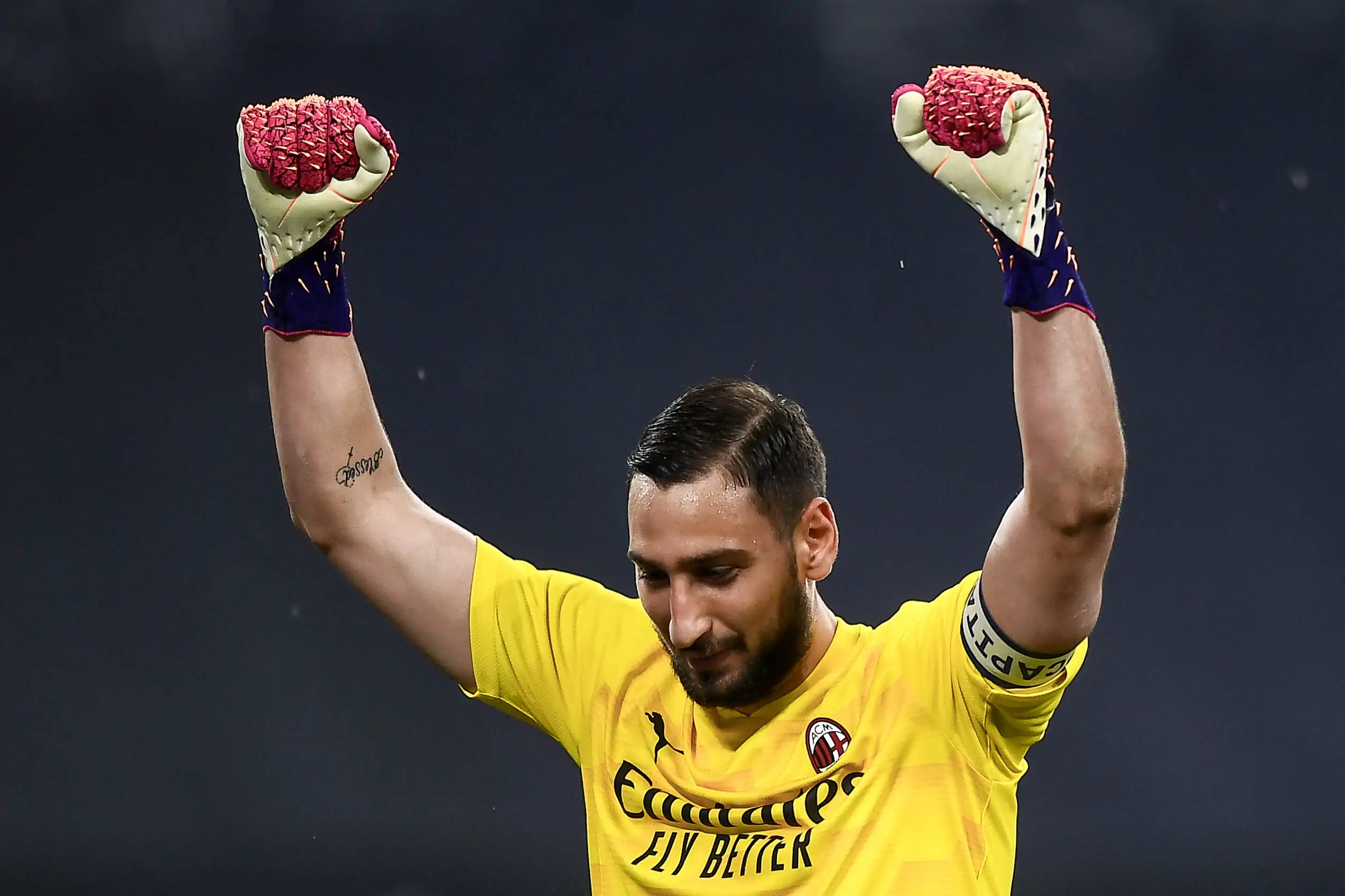 Donnarumma vince il premio miglior portiere e ricorda il Milan: le sue parole