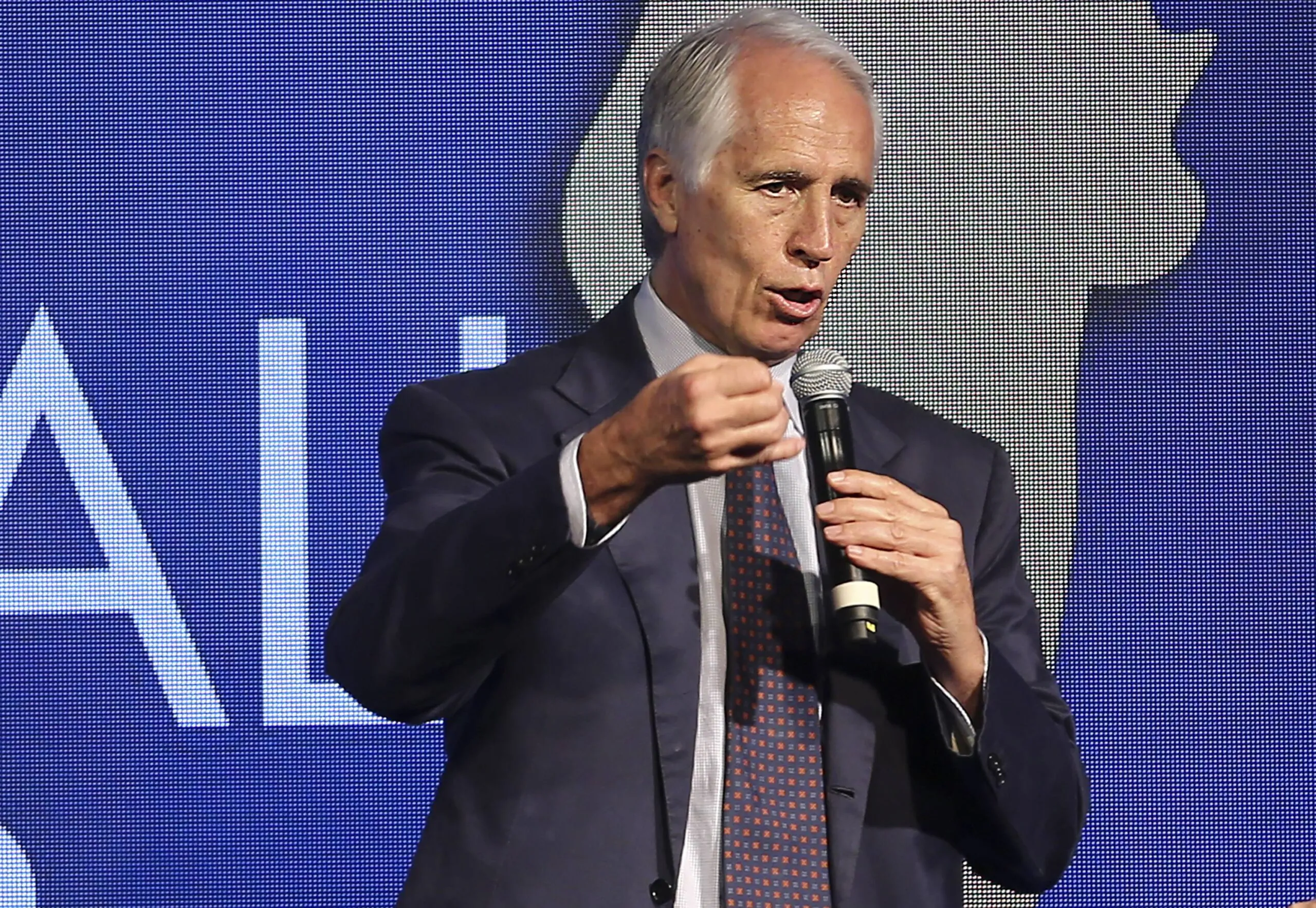 Malagò: “La Superlega va al di fuori dei principi fissati”