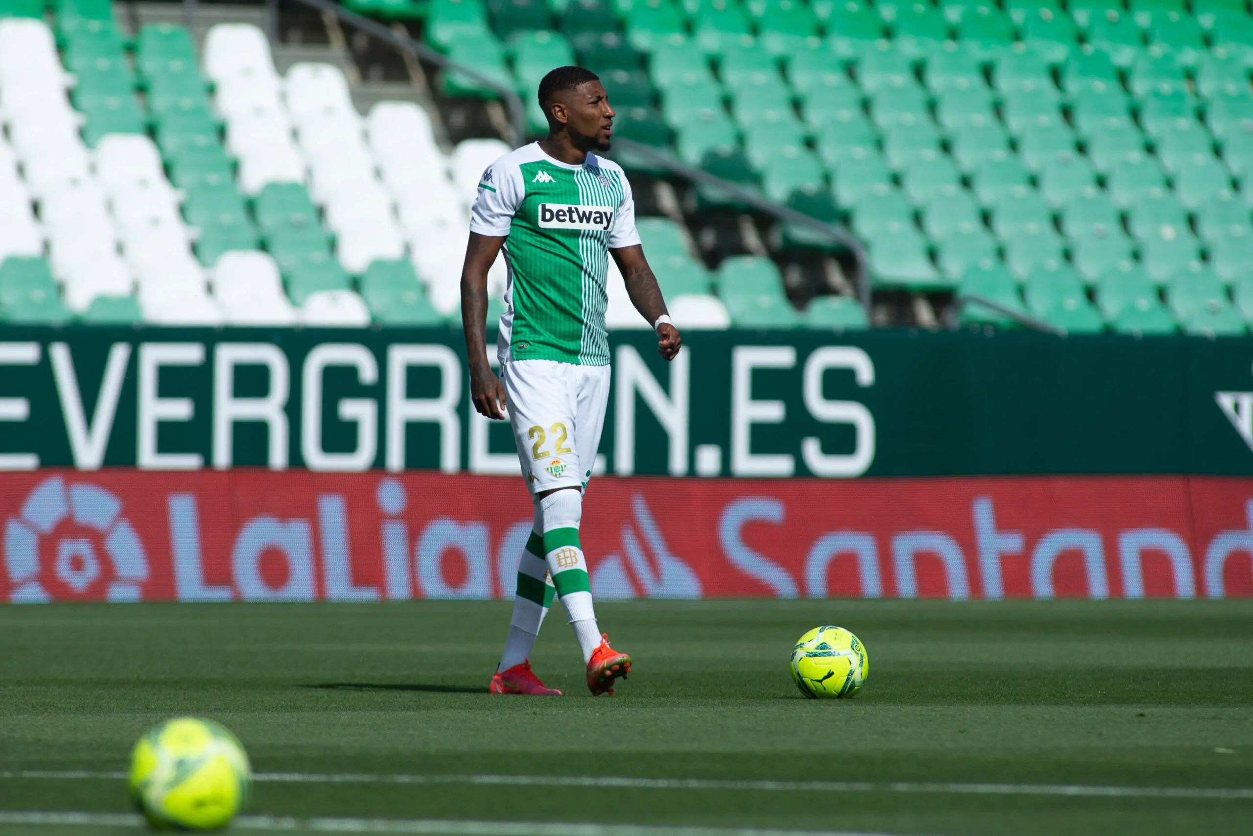 Incontro in corso tra Massara e l’agente di Emerson Royal