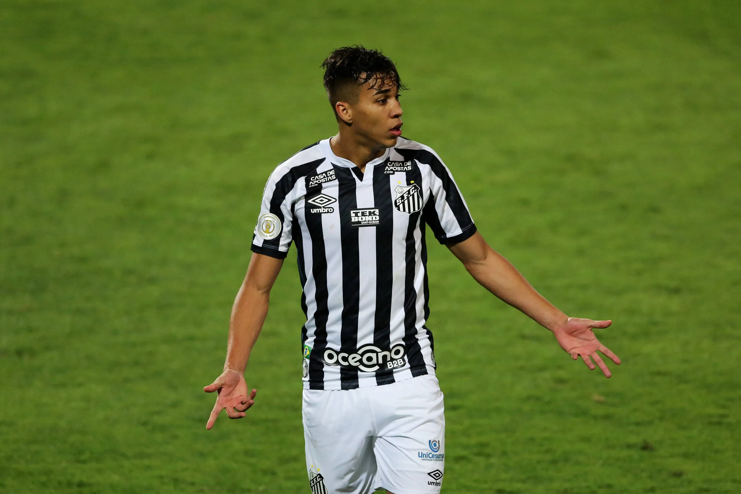 Continua il pressing su Kaio Jorge: le posizioni di Milan e Santos