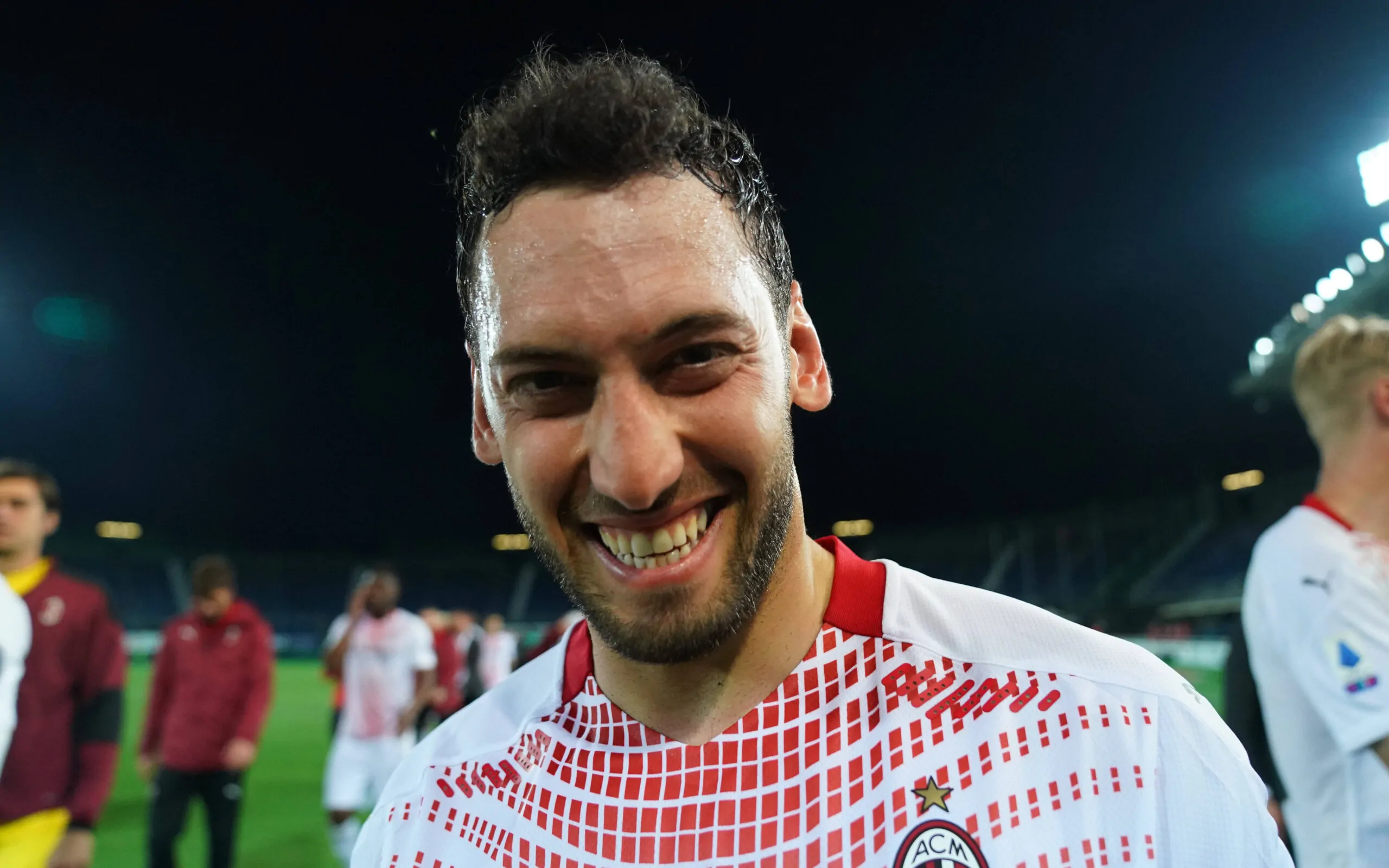 Çalhanoğlu sul suo futuro: “Sono aperto a tutto, non esiste l’impossibile”