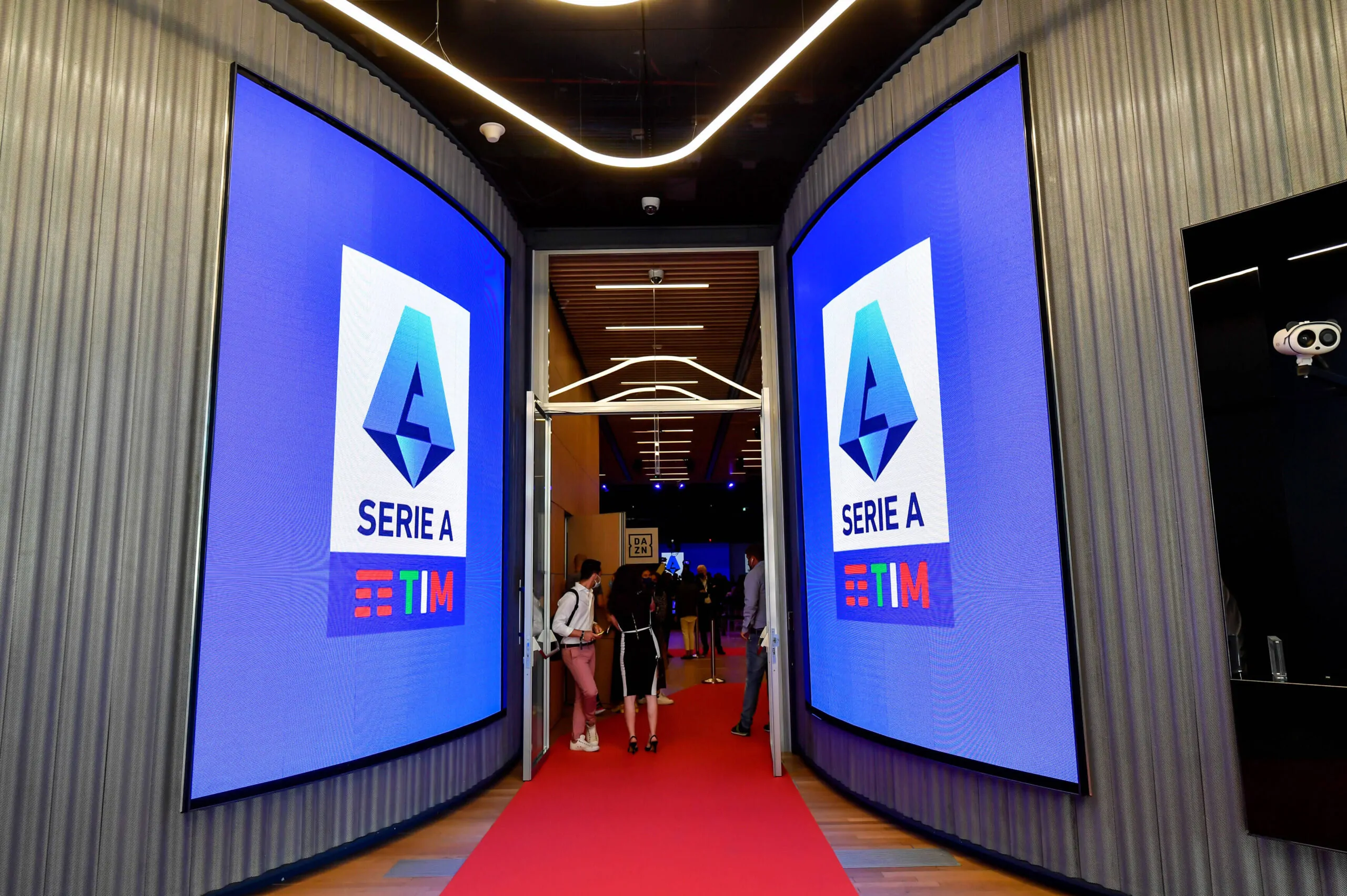 La FIGC ufficializza le 5 sostituzioni anche per la prossima stagione