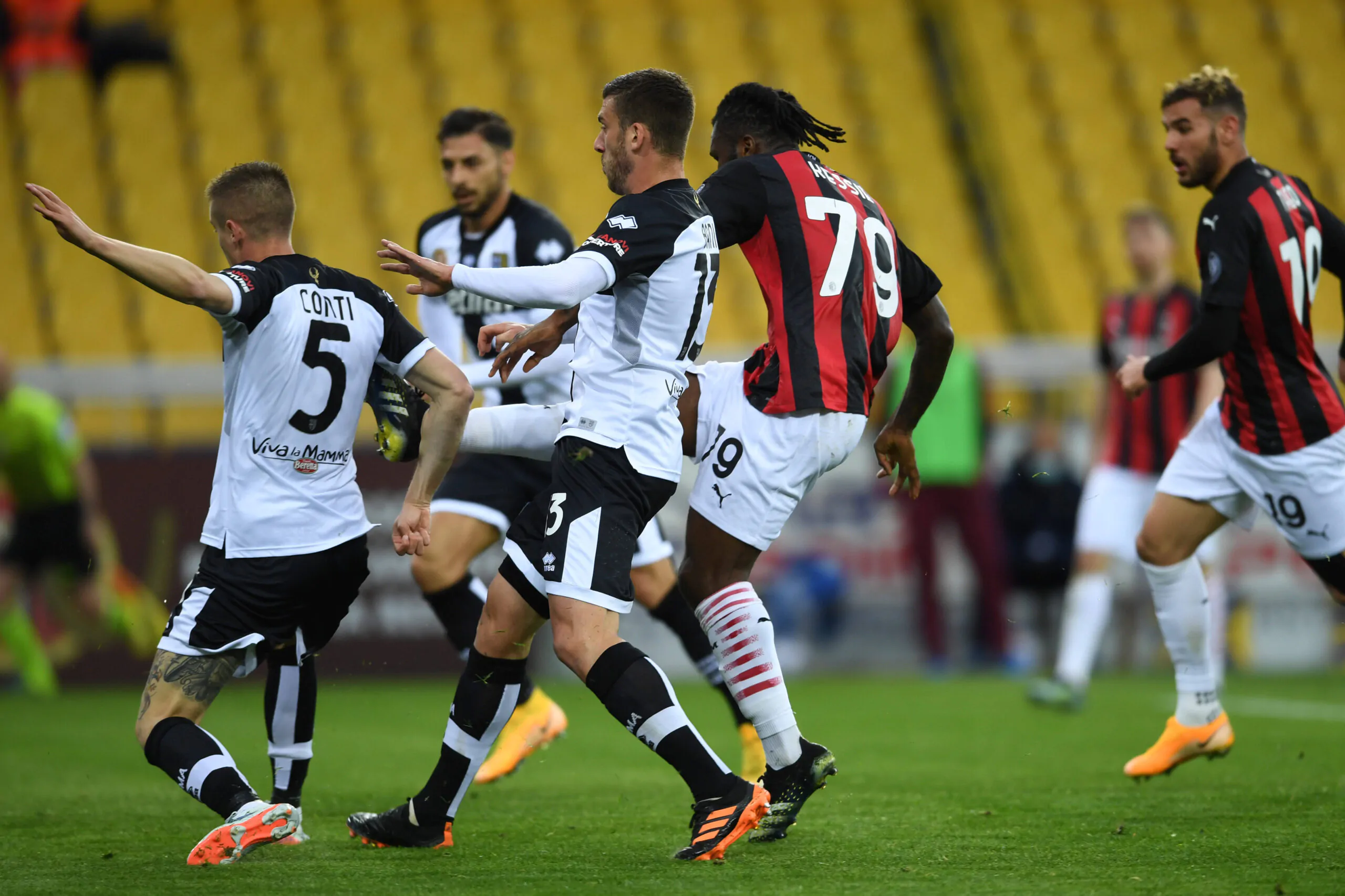 Mercato in uscita, il Genoa è su un esubero rossonero