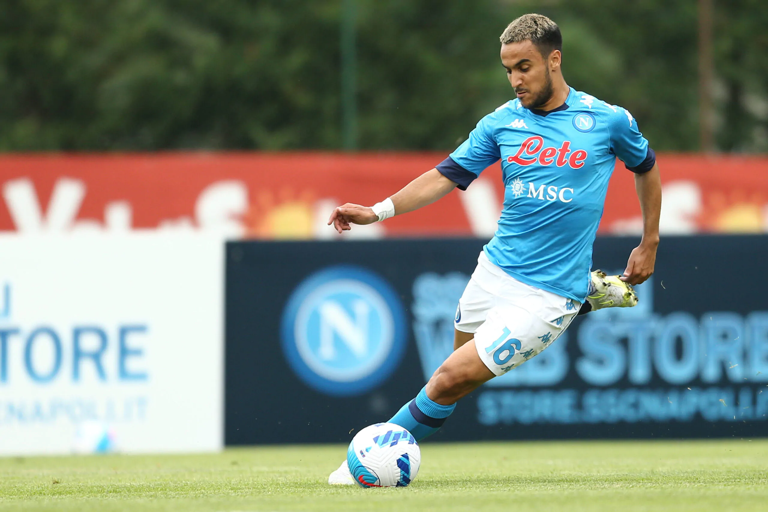 Il Milan pensa anche ad un attaccante del Napoli