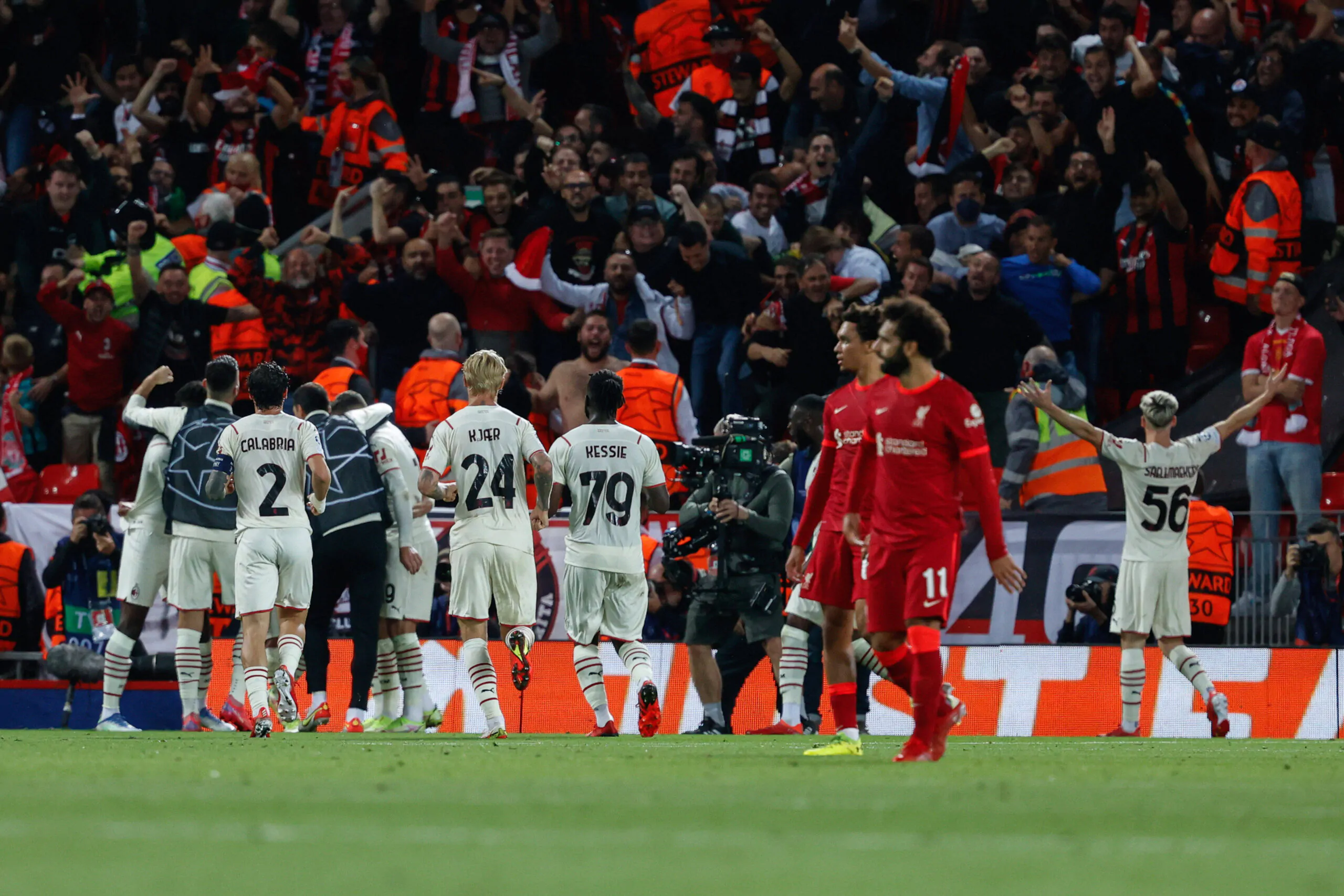 Champions League, Milan: sconfitta netta ma il percorso è quello giusto