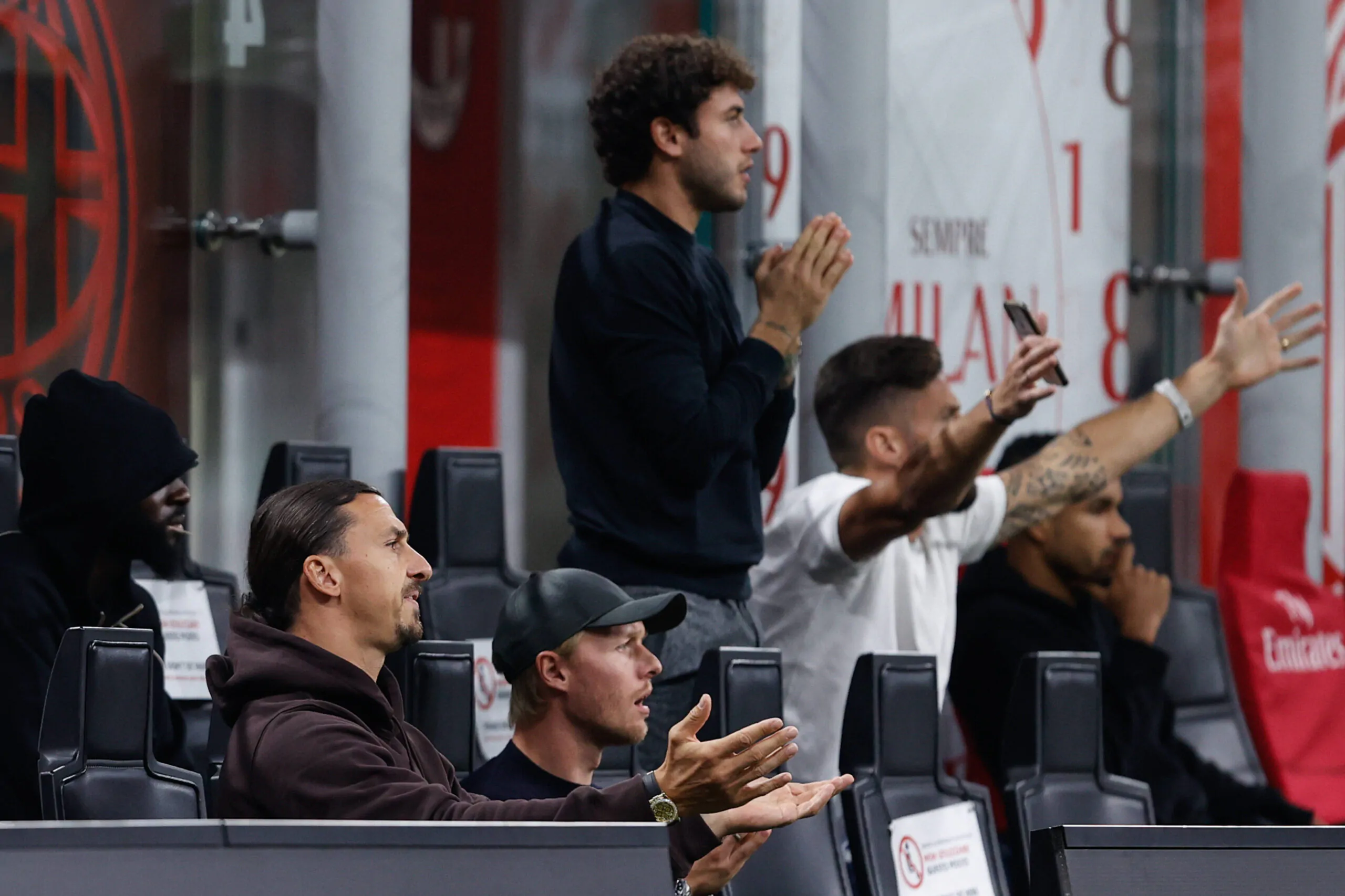 Verso Milan-Atletico: il difensore torna ad allenarsi in gruppo