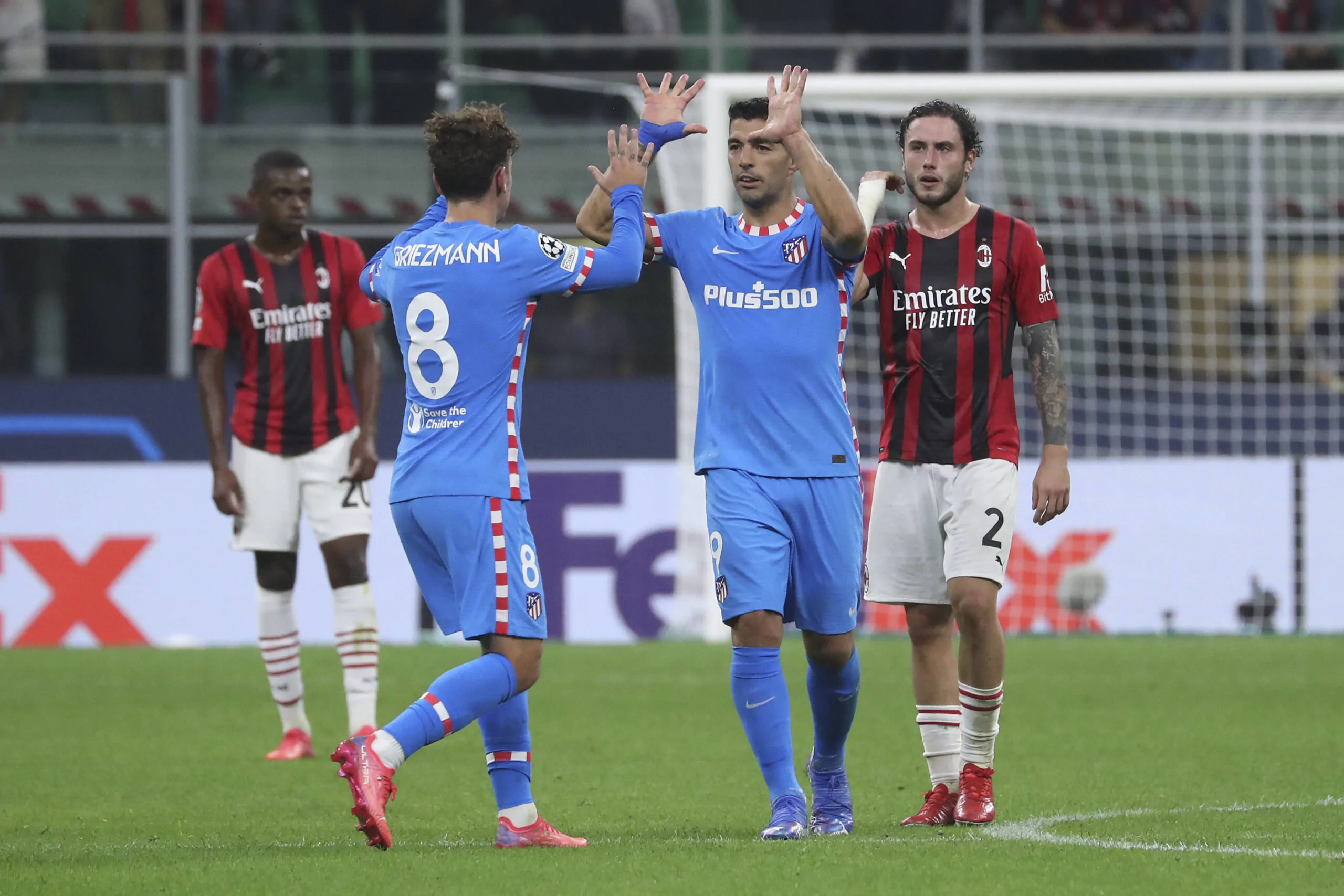 Suarez al Milan, aggiornamento dell’ultim’ora: cosa c’è di vero