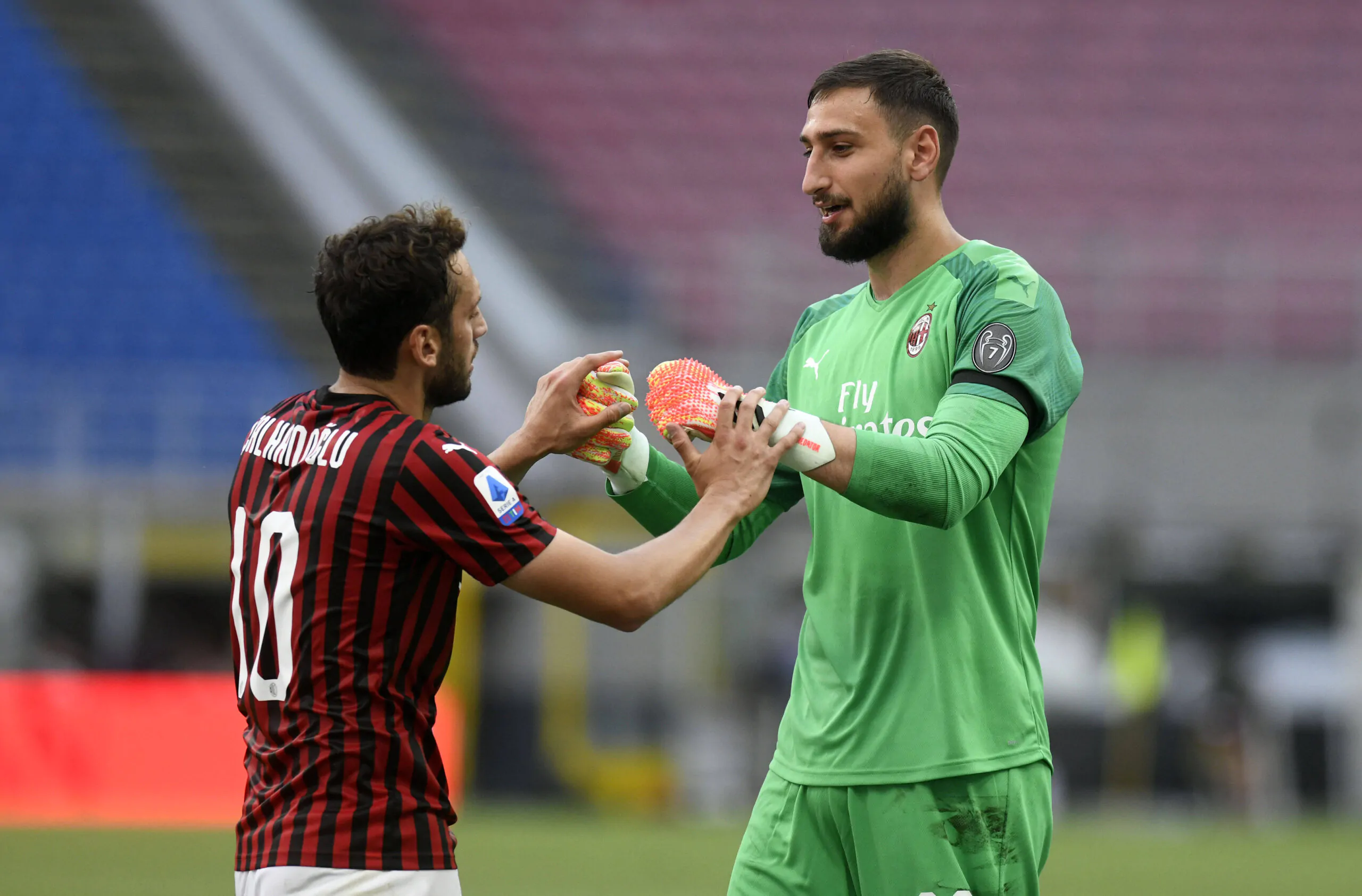 “Lui è l’emblema di ciò che non funziona nel calcio italiano”: che attacco all’ex Milan