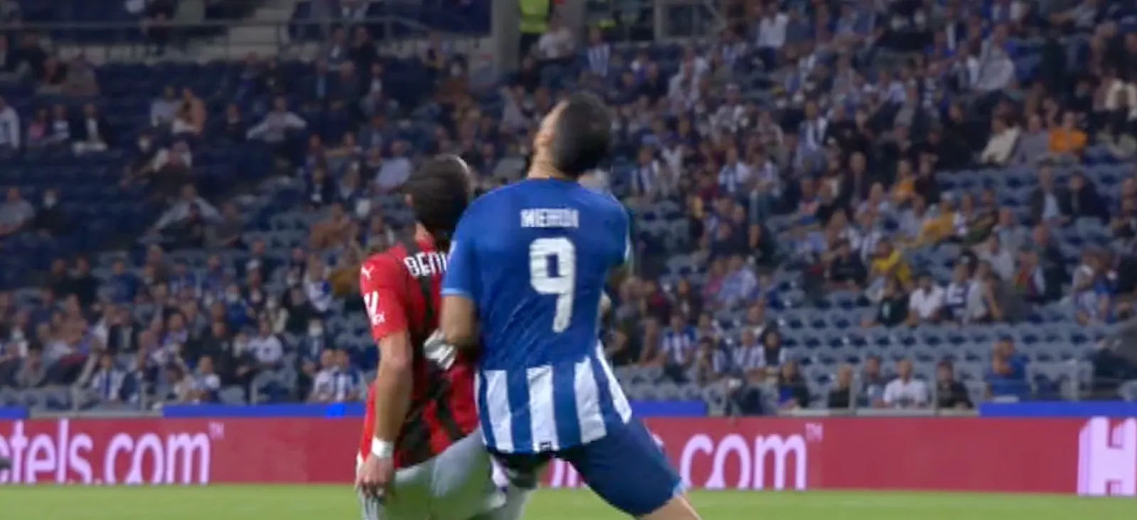 Infuria la polemica sul gol del Porto: l’accaduto
