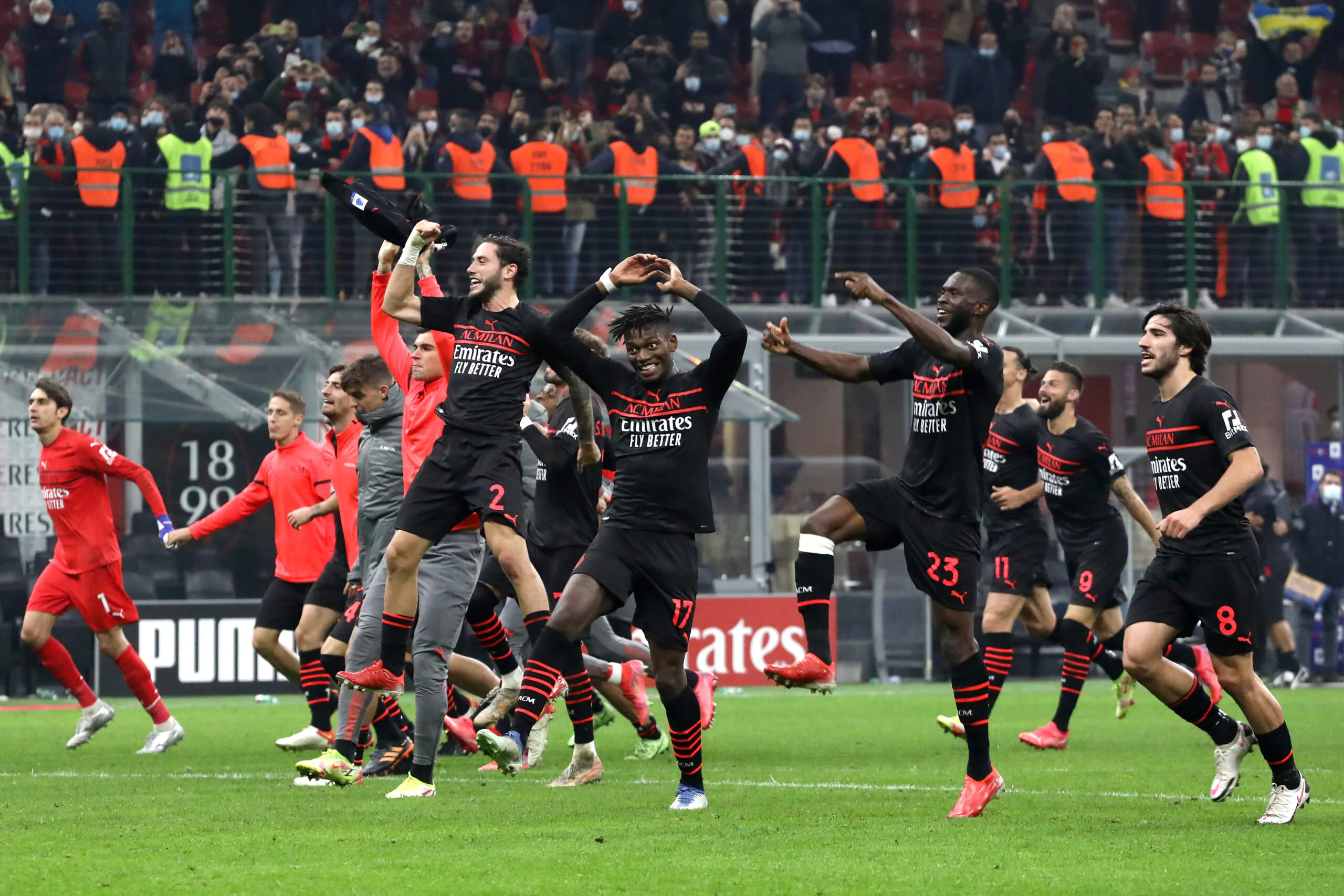 L’attaccante del Milan verso il rinnovo: c’è solo un problema da risolvere