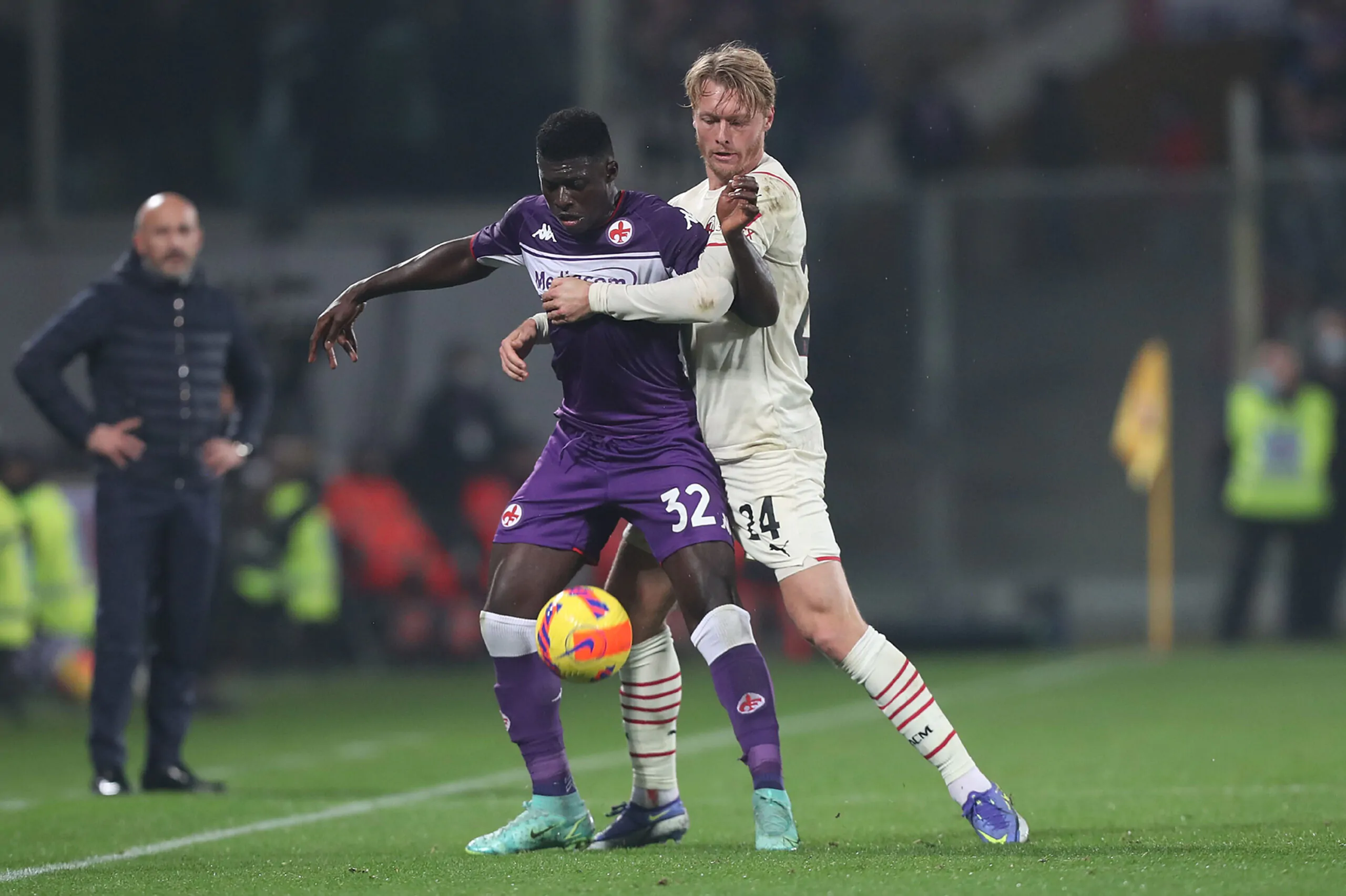 Milan-Fiorentina, parla il doppio ex: “Senza la giusta mentalità i rossoneri rischiano”