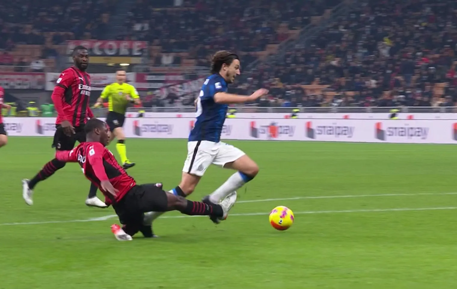 Altro rigore per l’Inter: Inzaghi è furioso!