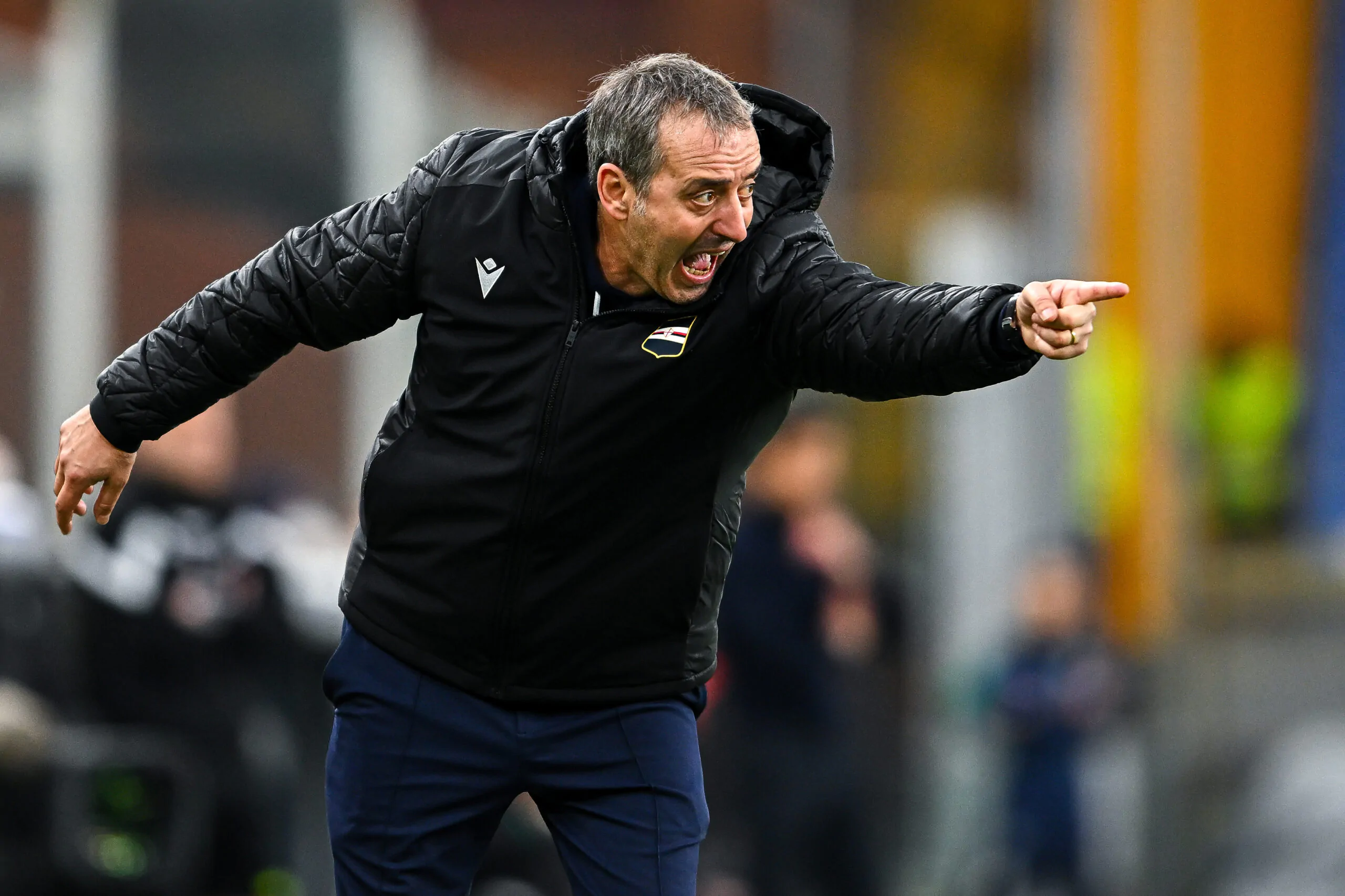 Il giornalista ironizza: “Giampaolo ha fatto una cosa per il Milan!”