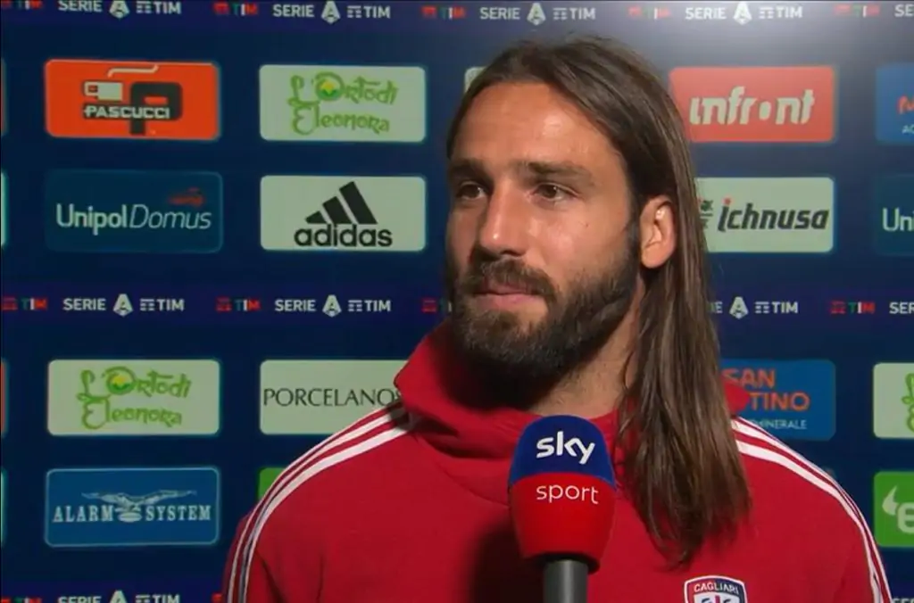 Pavoletti sul match: “Siamo pronti. Gol di testa? Rispondo così!”