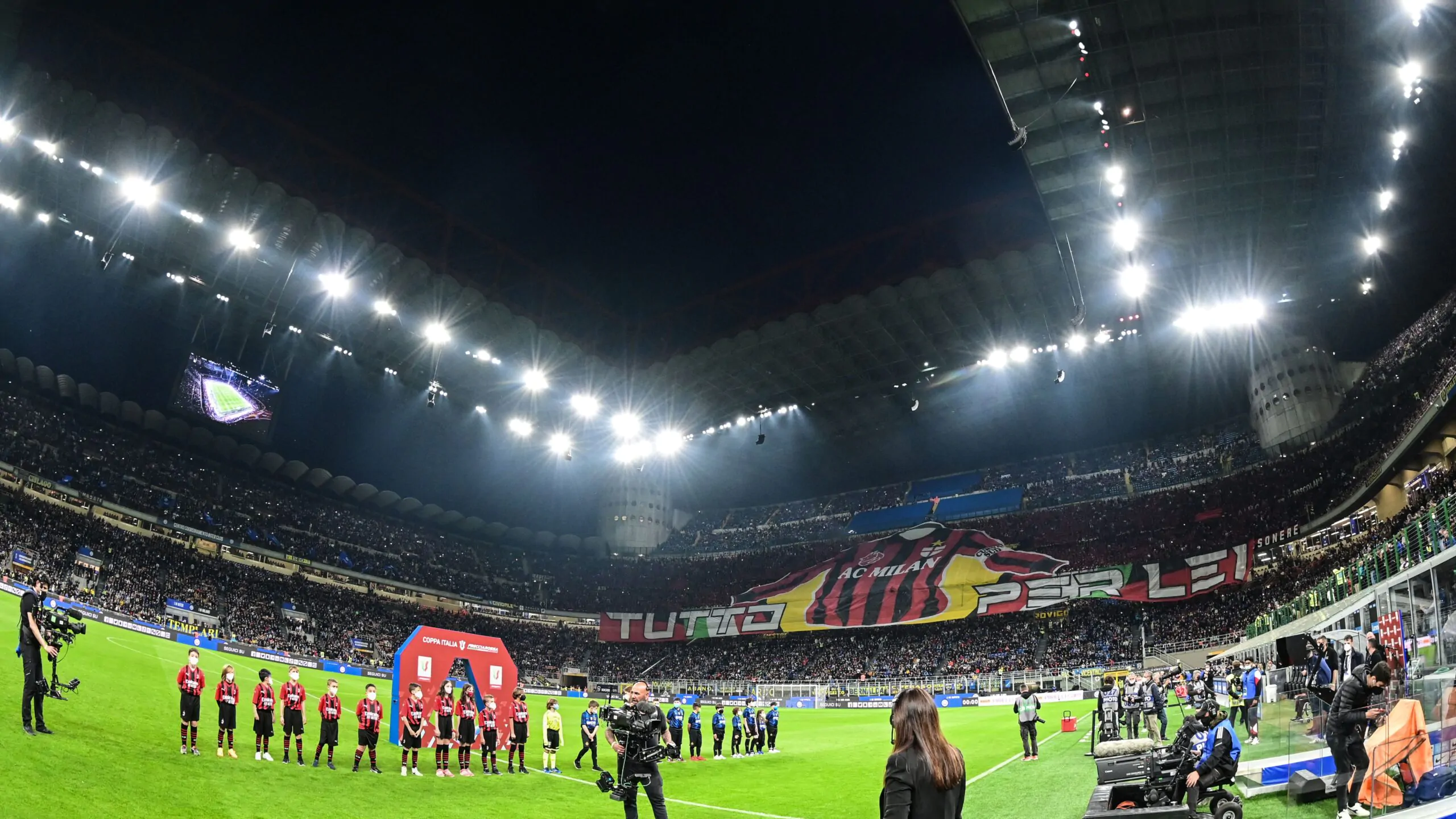 Caos biglietti, arriva la decisione del GOS in vista di Milan-Fiorentina: i dettagli