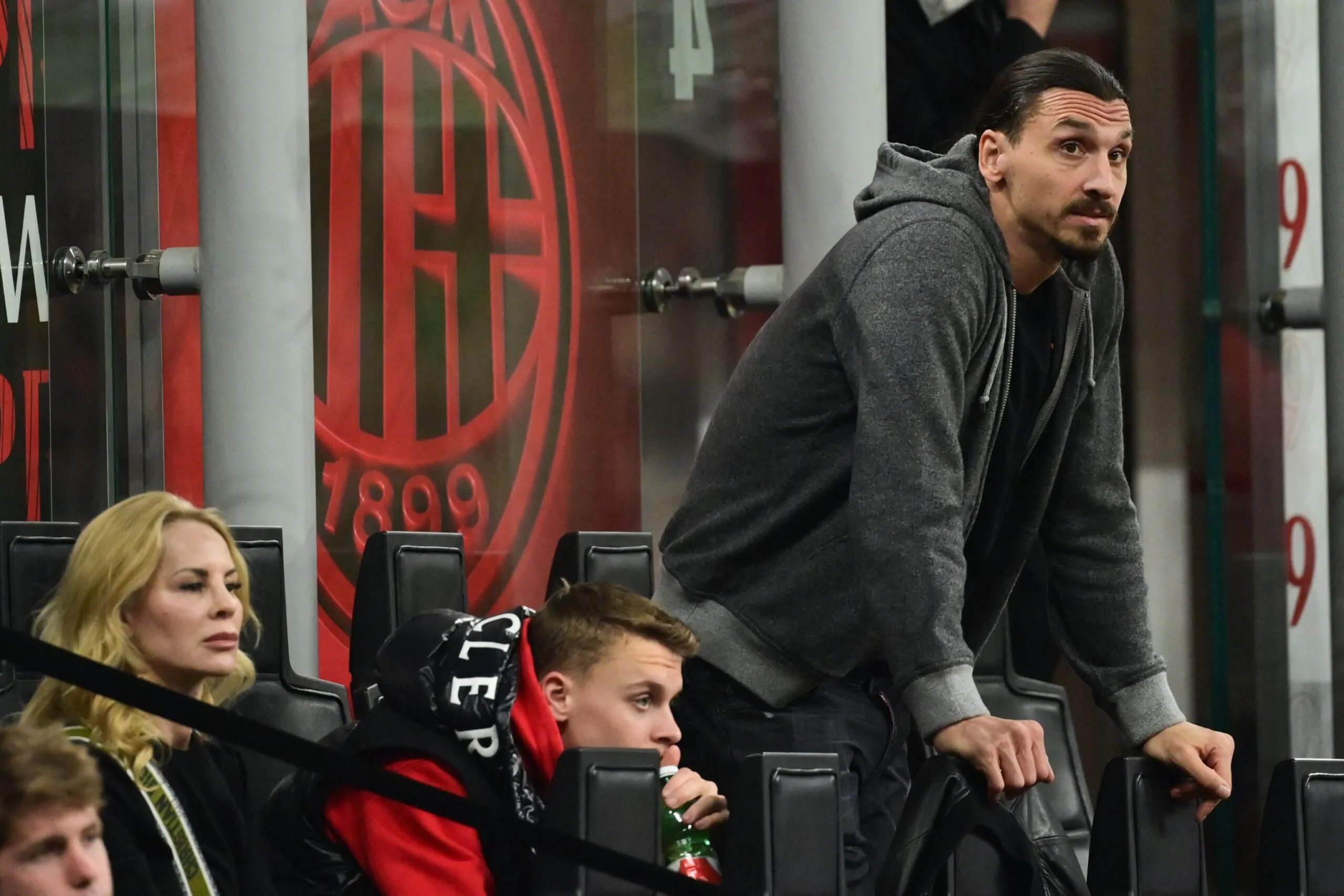 Ibrahimović a sorpresa sul futuro: “Forse un giorno ce l’avró in questo paese!”