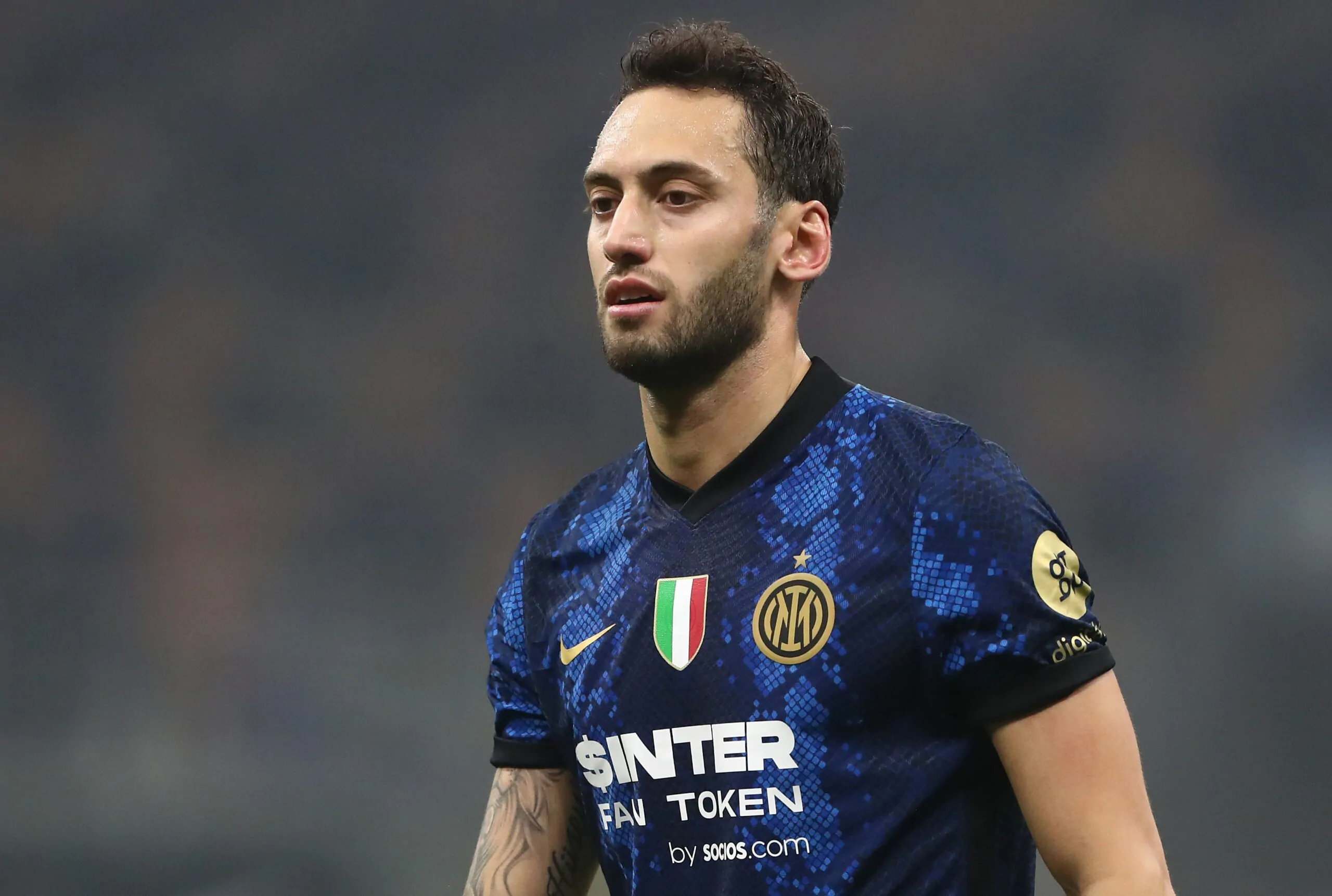 Calhanoglu, nessuno come lui con Milan e Inter: il dato!