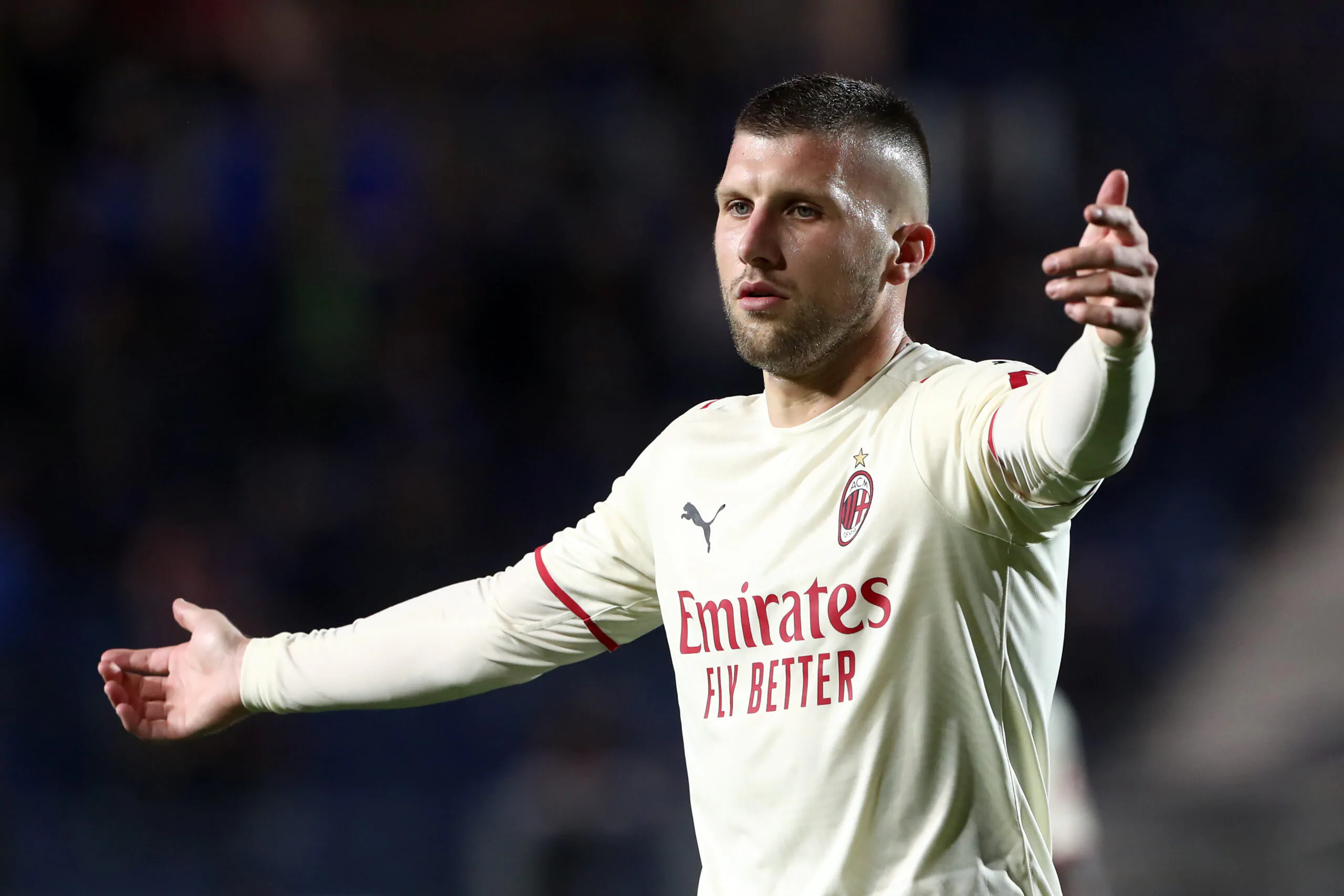 Rebic, futuro in bilico: il Milan lo farà partire ad una condizione!