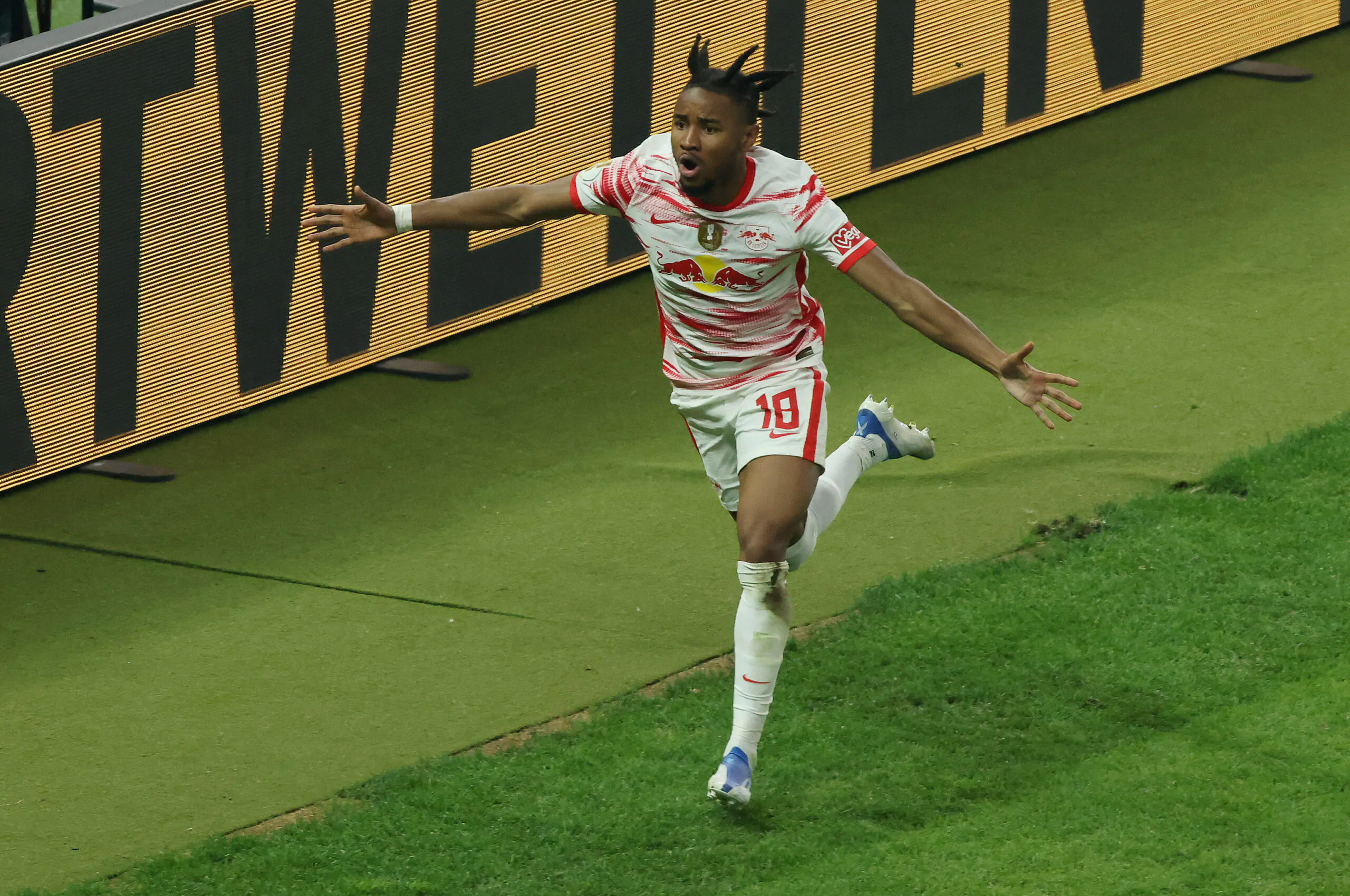 Dalla Spagna, il Milan sogna Nkunku: pronto il piano per portarlo in Italia