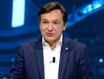 Caressa ‘sminuisce’ la vittoria del Milan e fa infuriare i tifosi: lo ha detto in diretta!