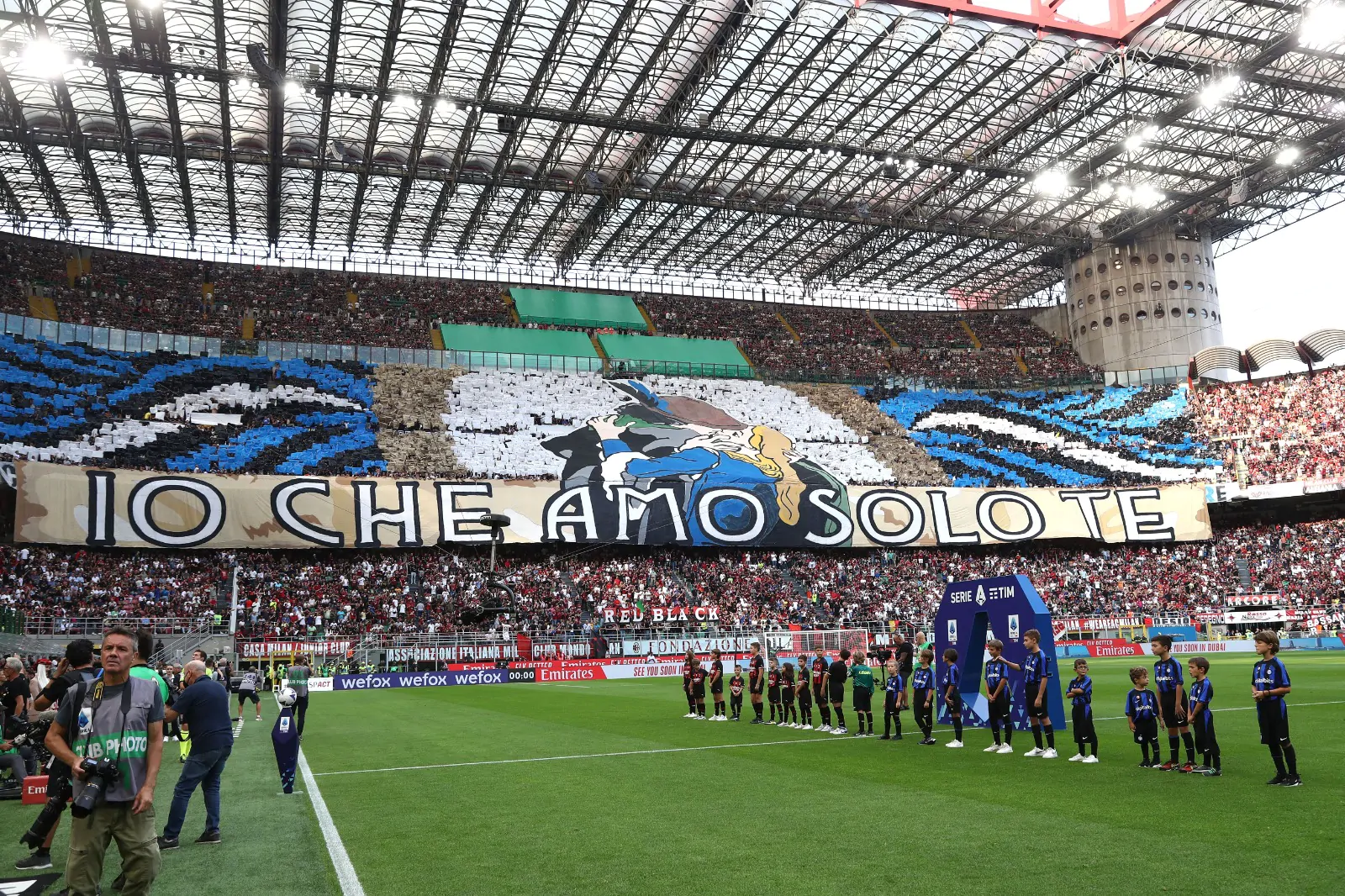 Cori antisemiti contro i tifosi del Milan: c’è la risposta del club rossonero (VIDEO)