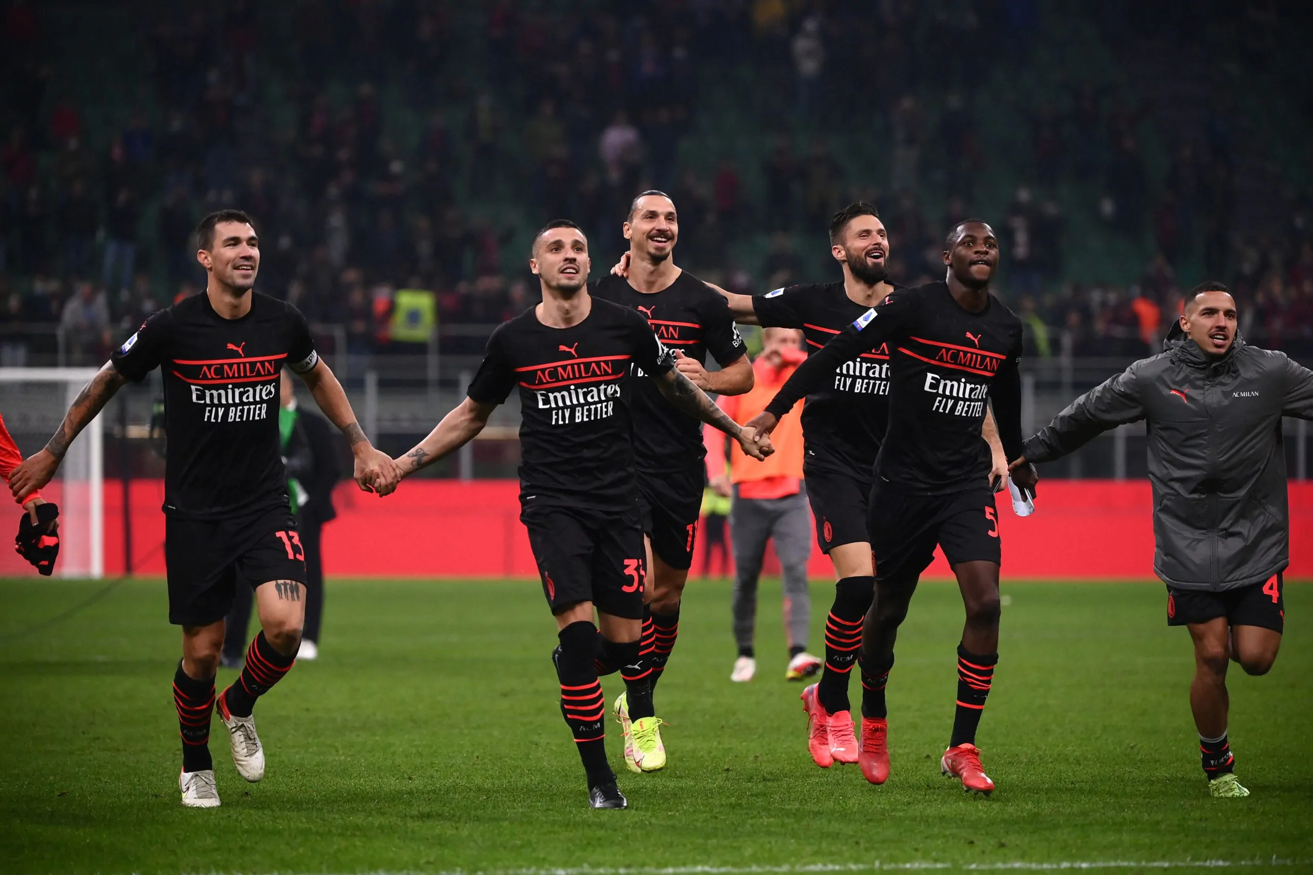 Calciomercato, contatti avviati con il Milan: cessione già a gennaio