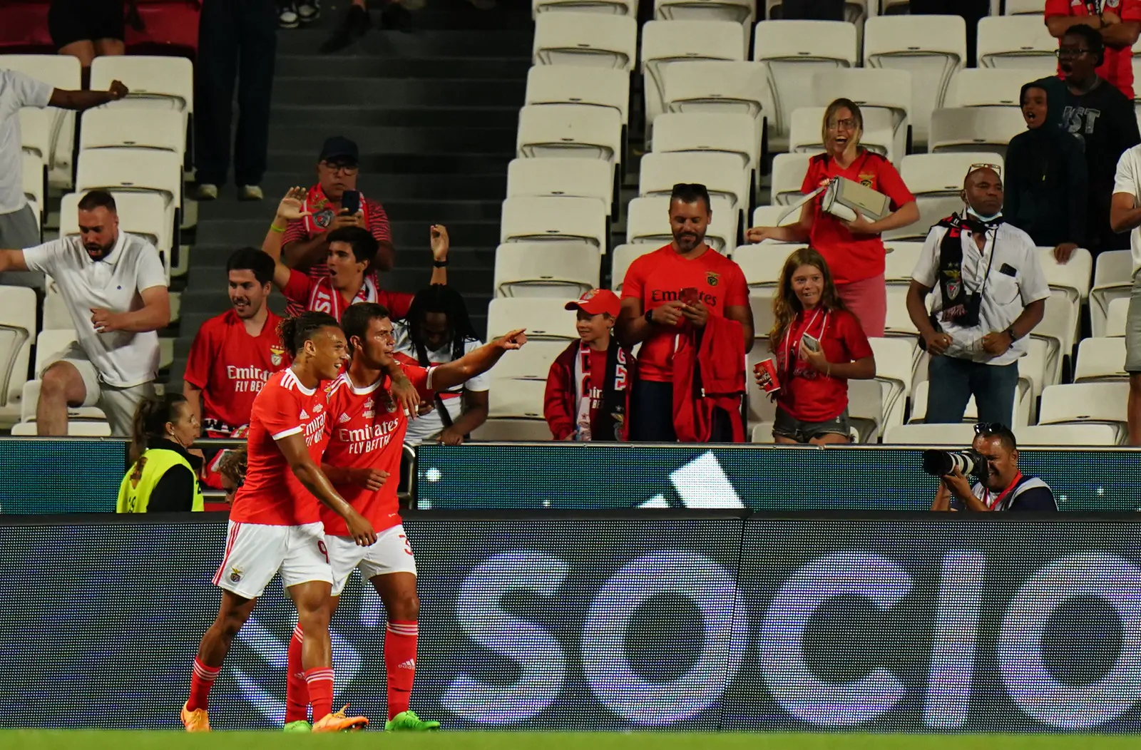 Calciomercato, Maldini e Massara interessati al giovane talento del Benfica