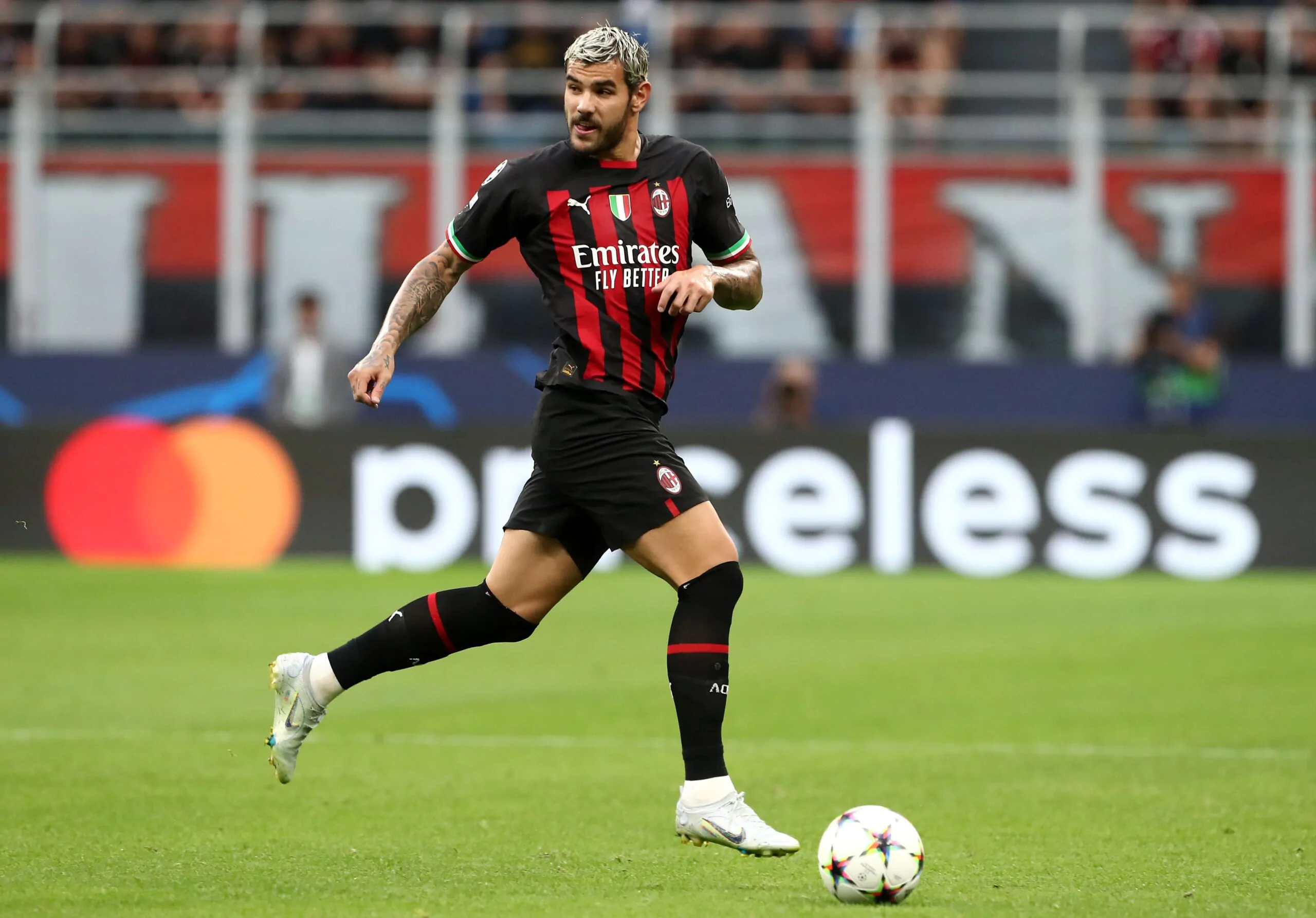 Maldini incorona Theo: “Può superarmi. Ha rivoluzionato il ruolo del terzino”