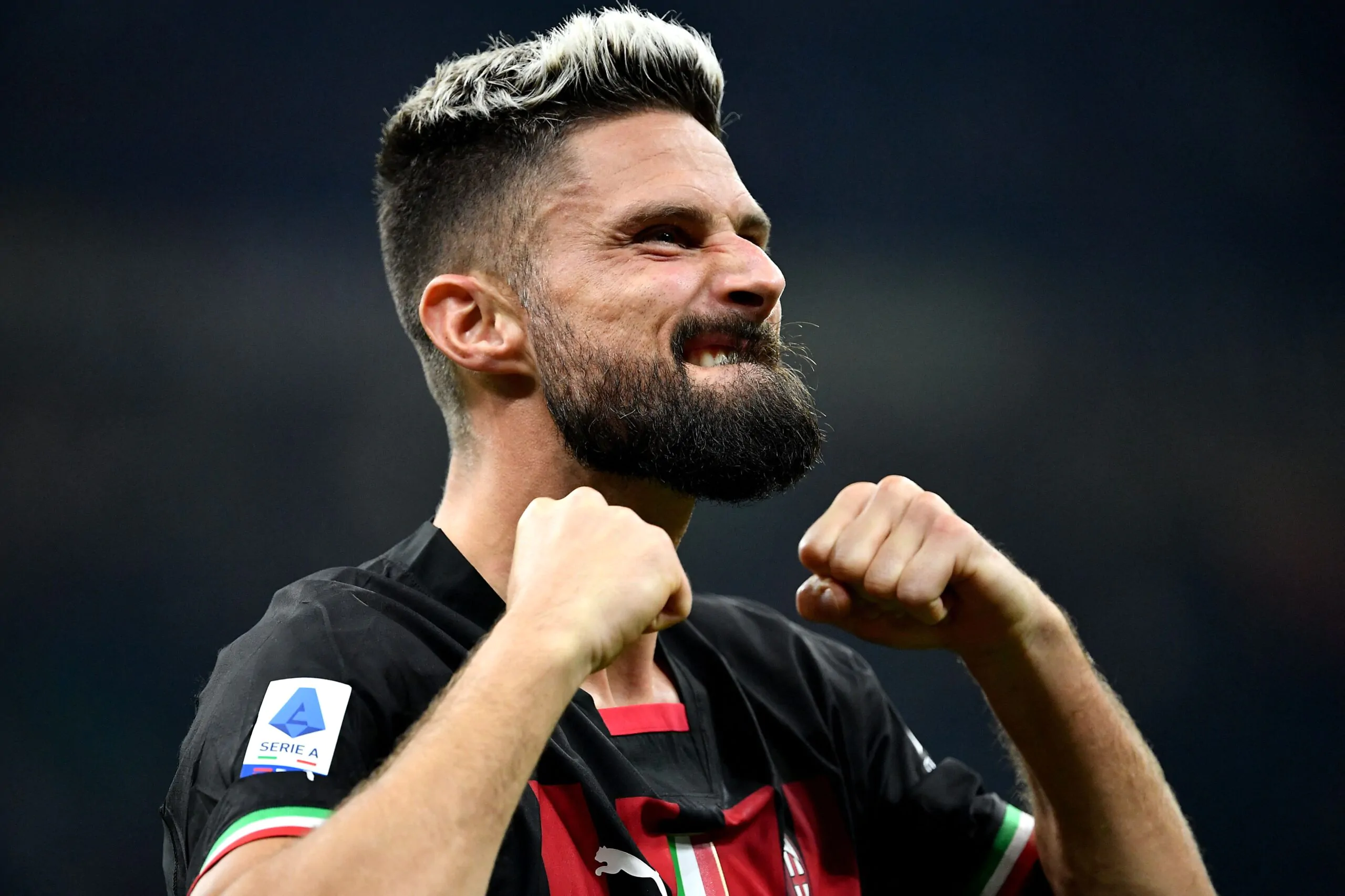 Momento magico per Giroud: doppio riconoscimento dalla UEFA!