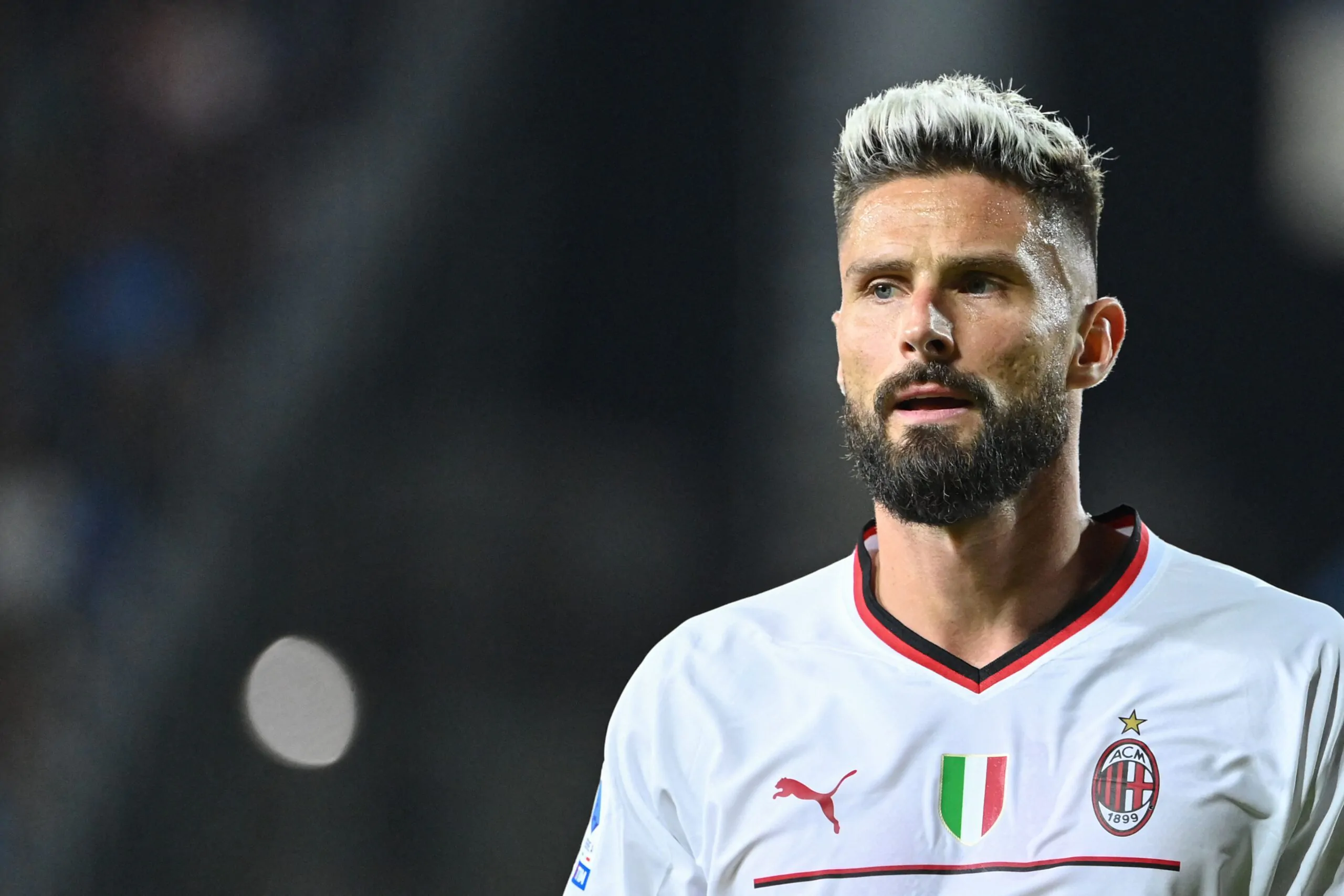 Giroud-Milan, la risposta dell’agente sul rinnovo sorprende tutti!