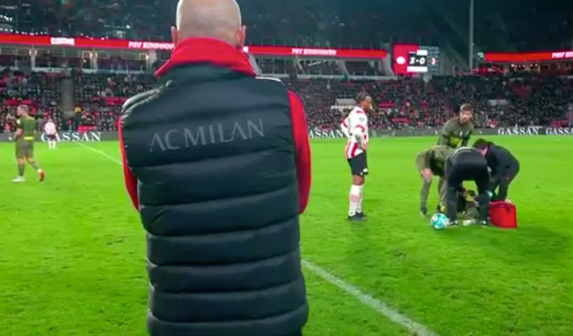 PSV-Milan, infortunio per il rossonero: costretto a lasciare il campo