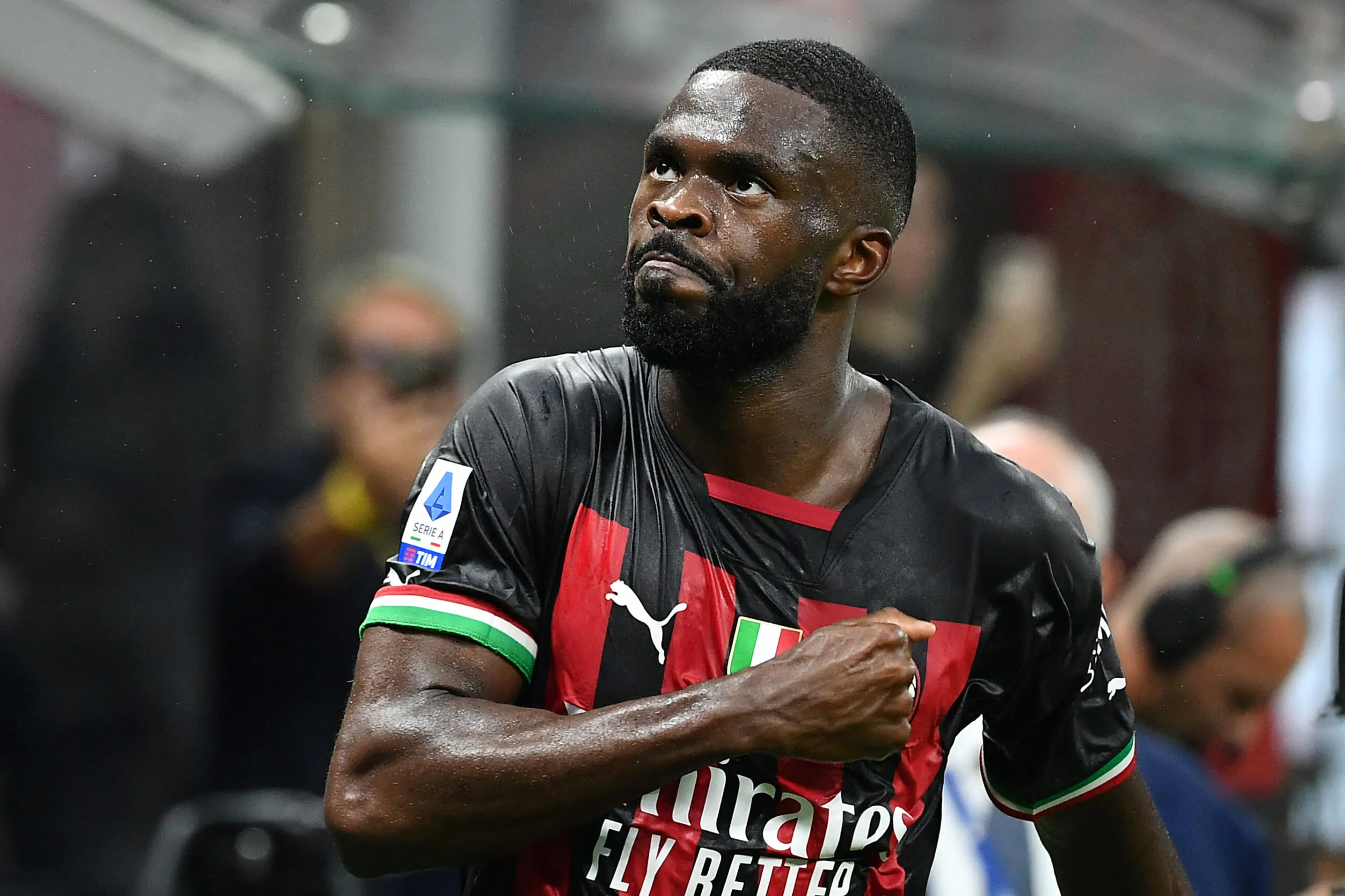 Tomori carica il Milan: “Vogliamo lo Scudetto”, poi il commento su Maignan