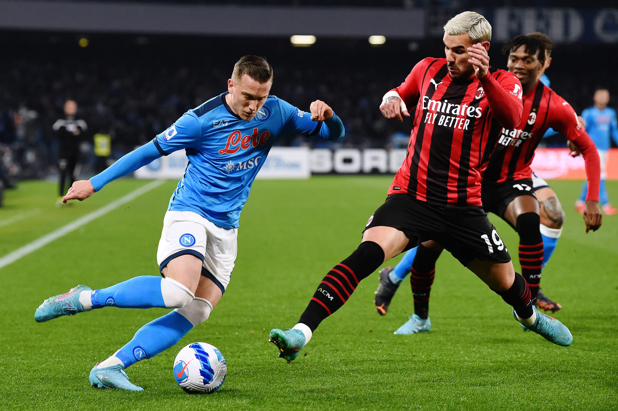 Zielinski elogia Theo Hernandez: “È un treno!”, poi le parole sul Napoli e sullo scudetto