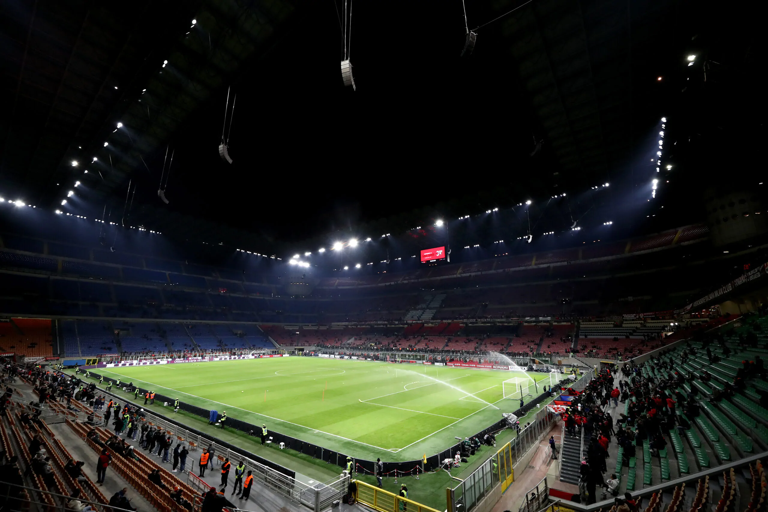 Ordine snobba Sgarbi: “Il Milan dovrebbe costruire il proprio stadio a Sesto San Giovanni”