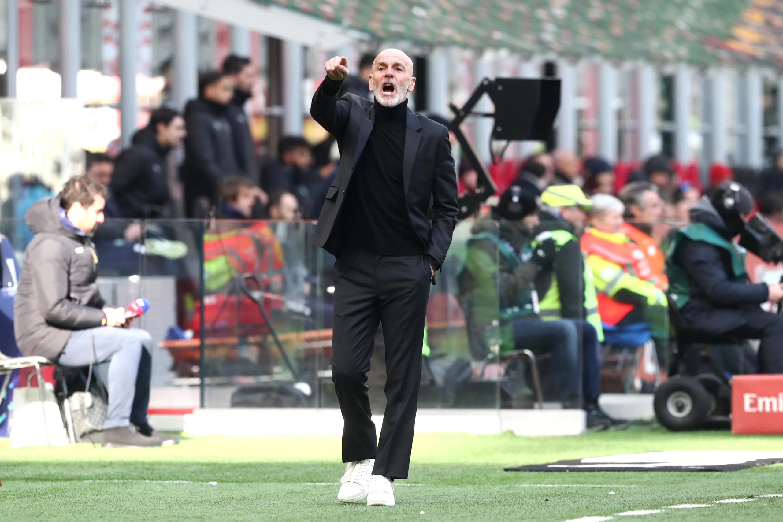 Crollo Milan, l’ex Juve durissimo: “Pioli è troppo nervoso”