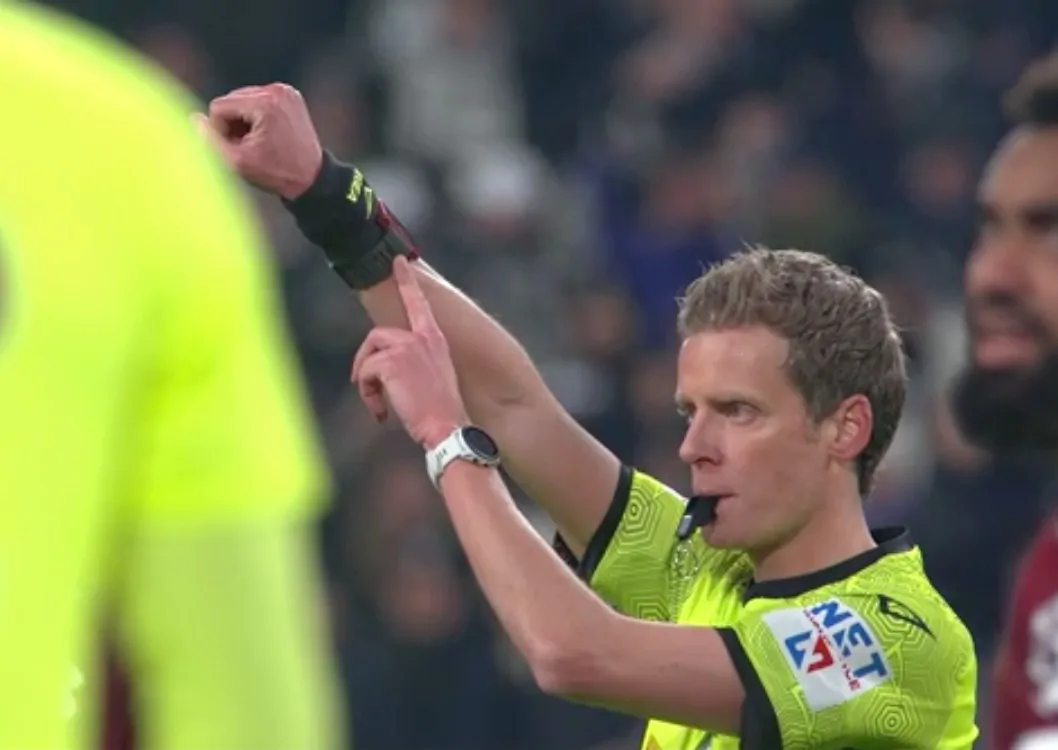 Novità storica nel calcio: cambia la durata delle partite dal 1 luglio