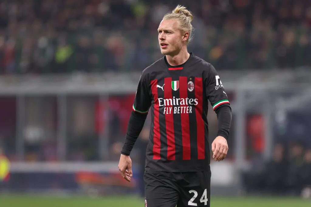 Kjaer in campo durante Milan-Tottenham