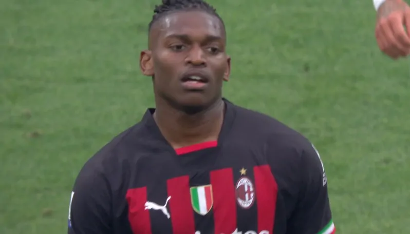 Leao, l’ex allenatore rivela: “Era visto come un anarchico, lo Sporting voleva scartarlo”