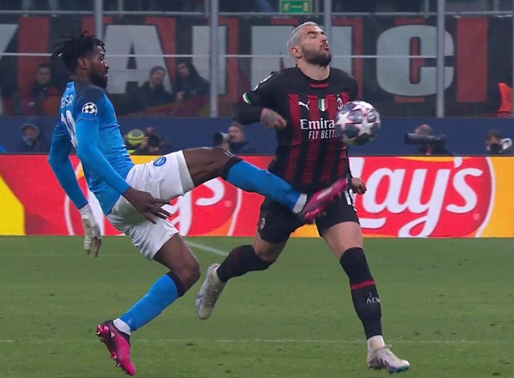 Napoli Milan formazioni