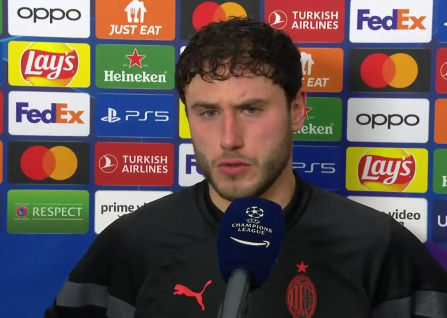 Calabria furioso con l’arbitro: “Ammonizione insensata, sono il capitano perché non posso parlare?”