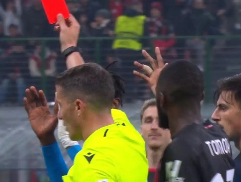 Napoli nervoso, non solo Anguissa: un altro titolare salta il ritorno!