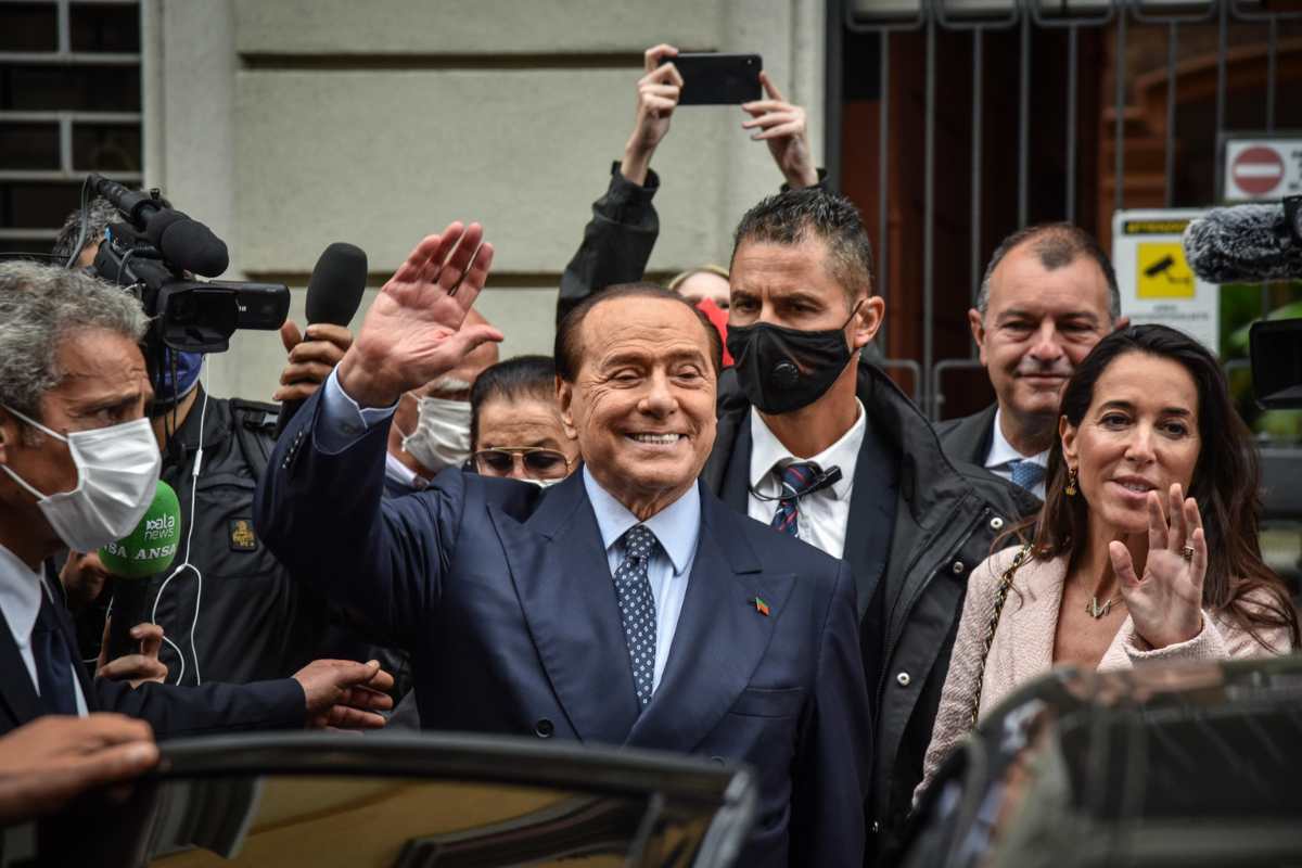 Milan a lutto per Berlusconi