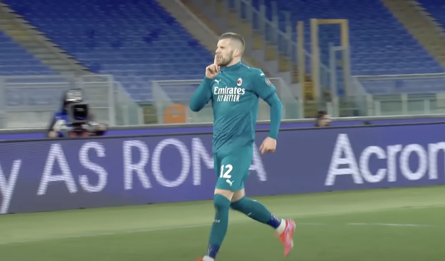 Rebic sempre più lontano da Milano: novità sul futuro!