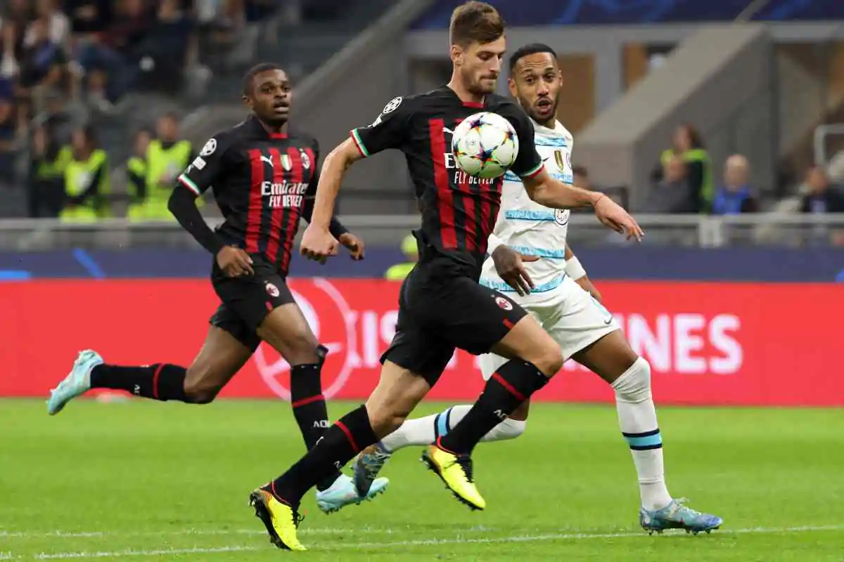 Calciomercato Milan, nel mirino il sostituto di Gabbia