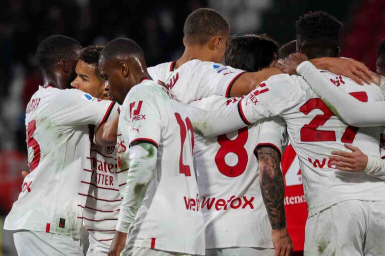 Pronte due uscite in casa Milan: restano in serie A