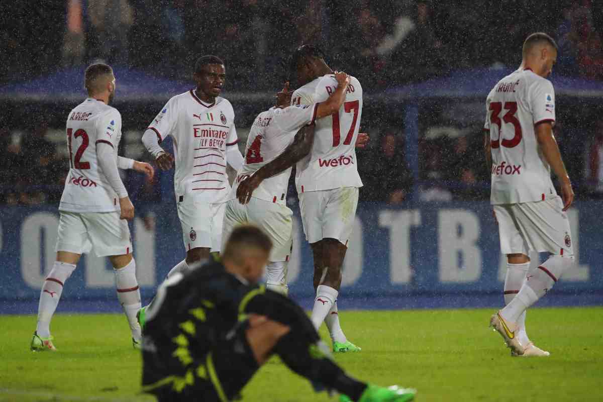 Milan, l'attaccante è fuori rosa: vicina la cessione