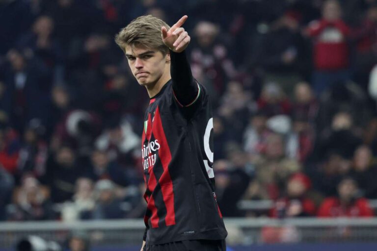 Il Milan è pronto per una nuova sessione di mercato, concentrata sull'acquisto di nuovi giocatori e sulla valutazione di proposte in uscita.