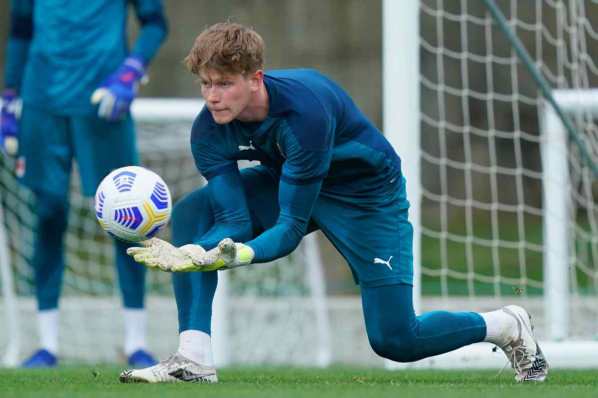 Milan cessione a sorpresa via a titolo definitivo