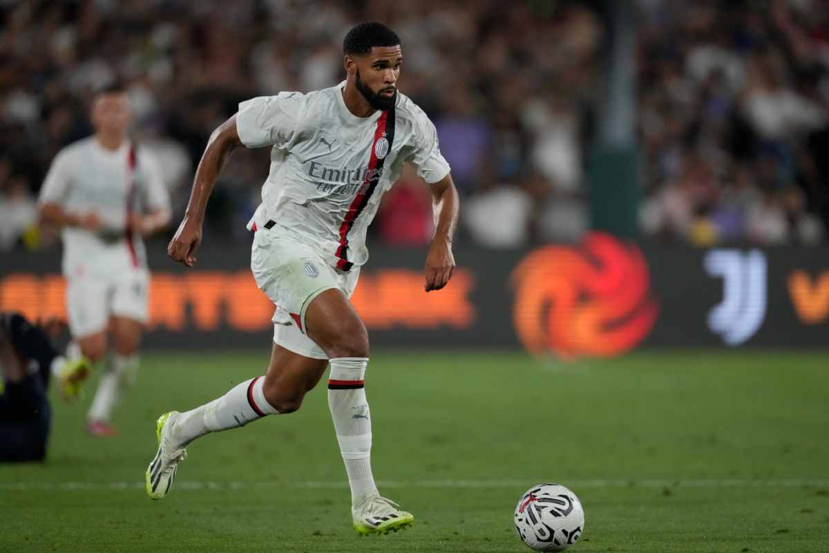 Loftus Cheek, giocatore del Milan, autore di una tripletta nel match quotidiano